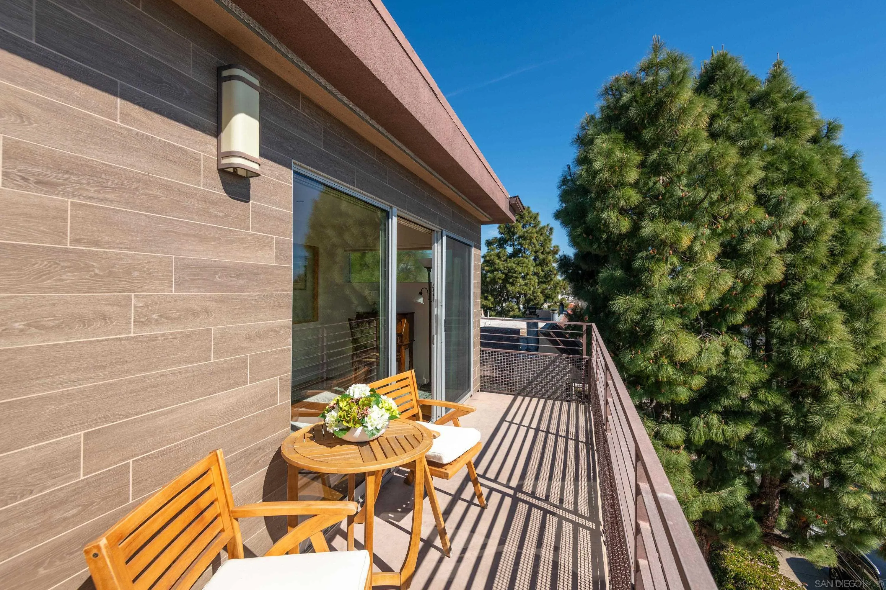 Photo #5: 260008083 Listing: Photo #5