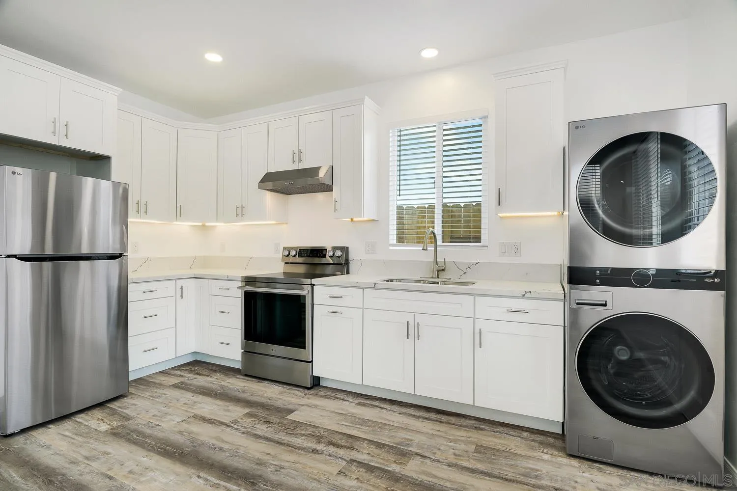 2077 Grove Ave, San Diego, CA, 92154