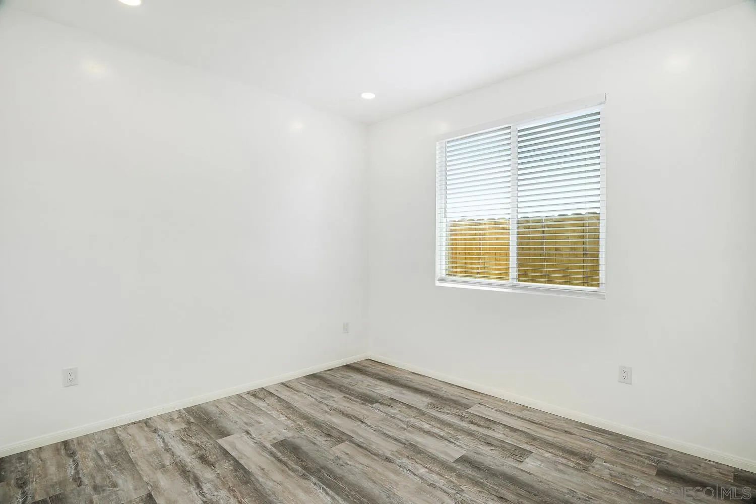 2077 Grove Ave, San Diego, CA, 92154