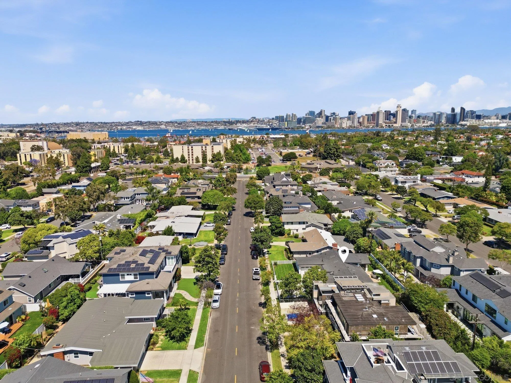 https://cdn.realtyfeed.com/cdn/127/260008097/c4257fa2263d2e00f1a88e09967ff060.webp