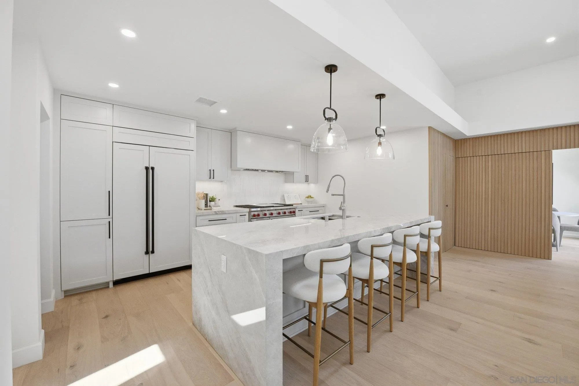 https://cdn.realtyfeed.com/cdn/127/260008097/f6919a854b1e0a4d08742ff5132d6f9d.webp
