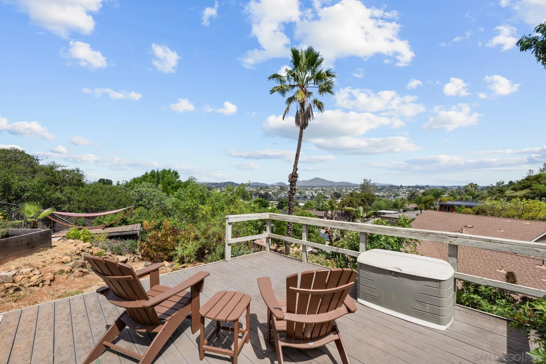 https://cdn.realtyfeed.com/cdn/127/260008101/33c163287ce6eed2cc8330d599f95536.webp