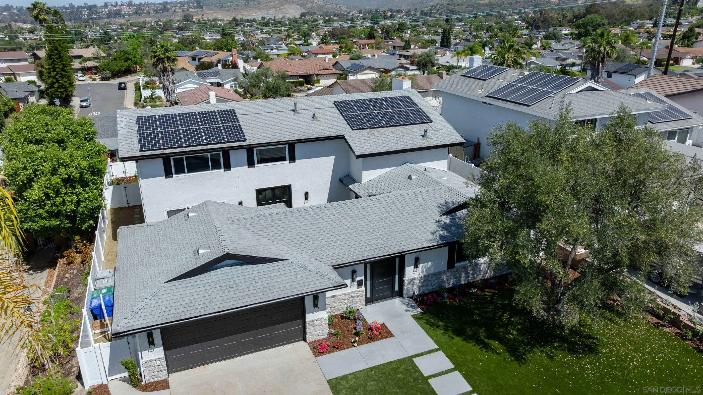 https://cdn.realtyfeed.com/cdn/127/260008104/1023163565dc7e03ddfb096cd94c8284.webp