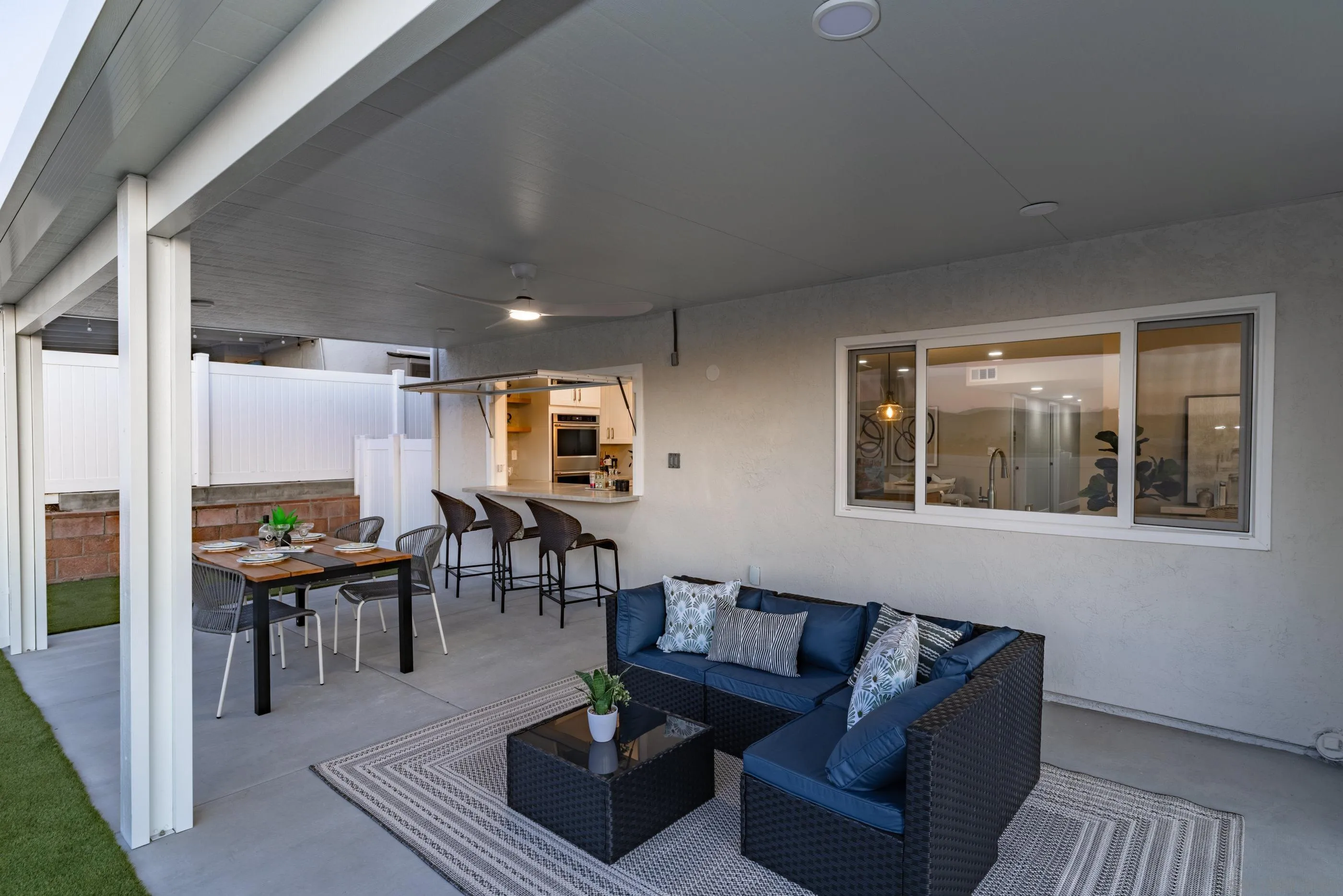 https://cdn.realtyfeed.com/cdn/127/260008104/56f35a71c6ae4c34105d4a94d11493b2.webp