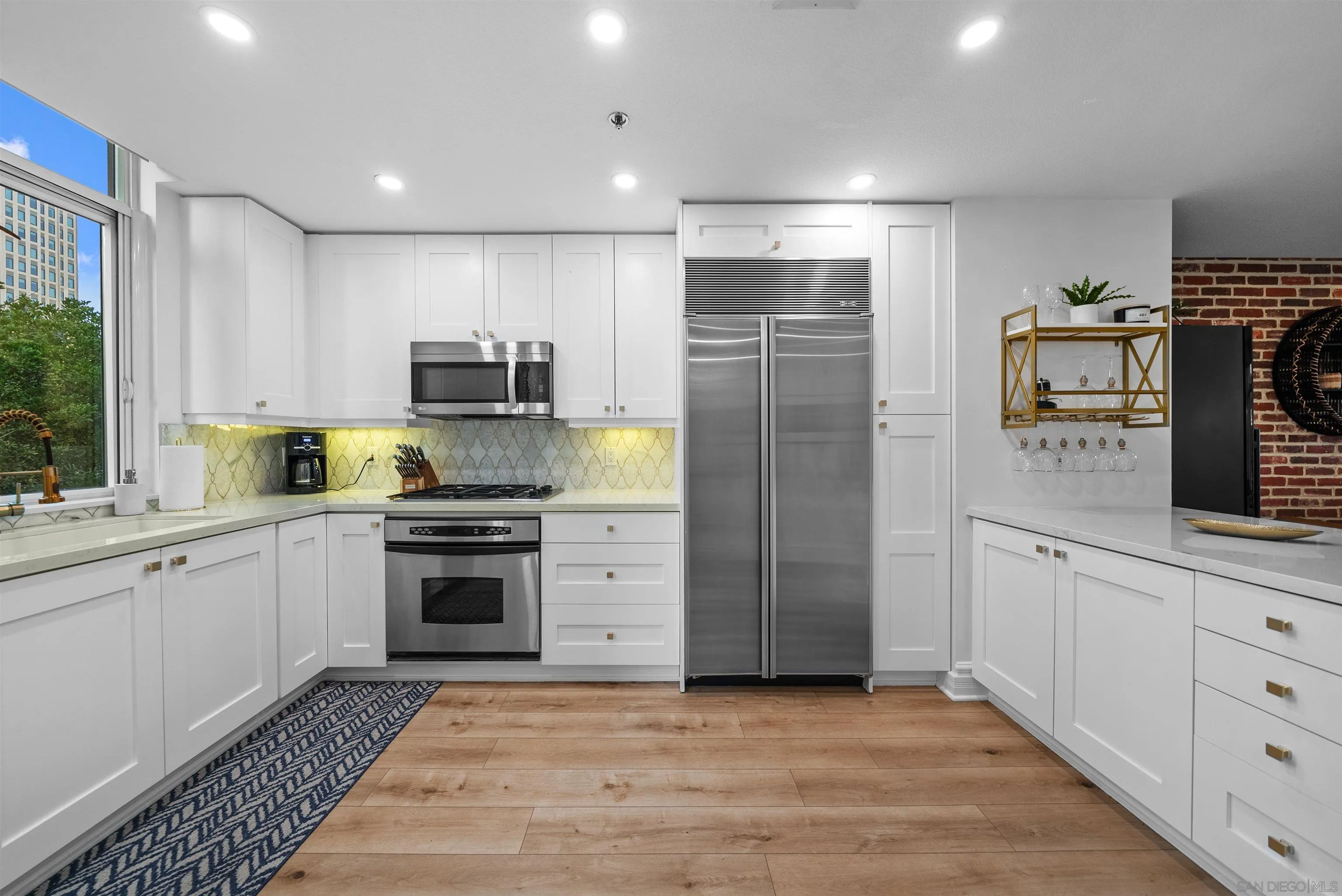 Photo #16: 260008106 Listing: Photo #16