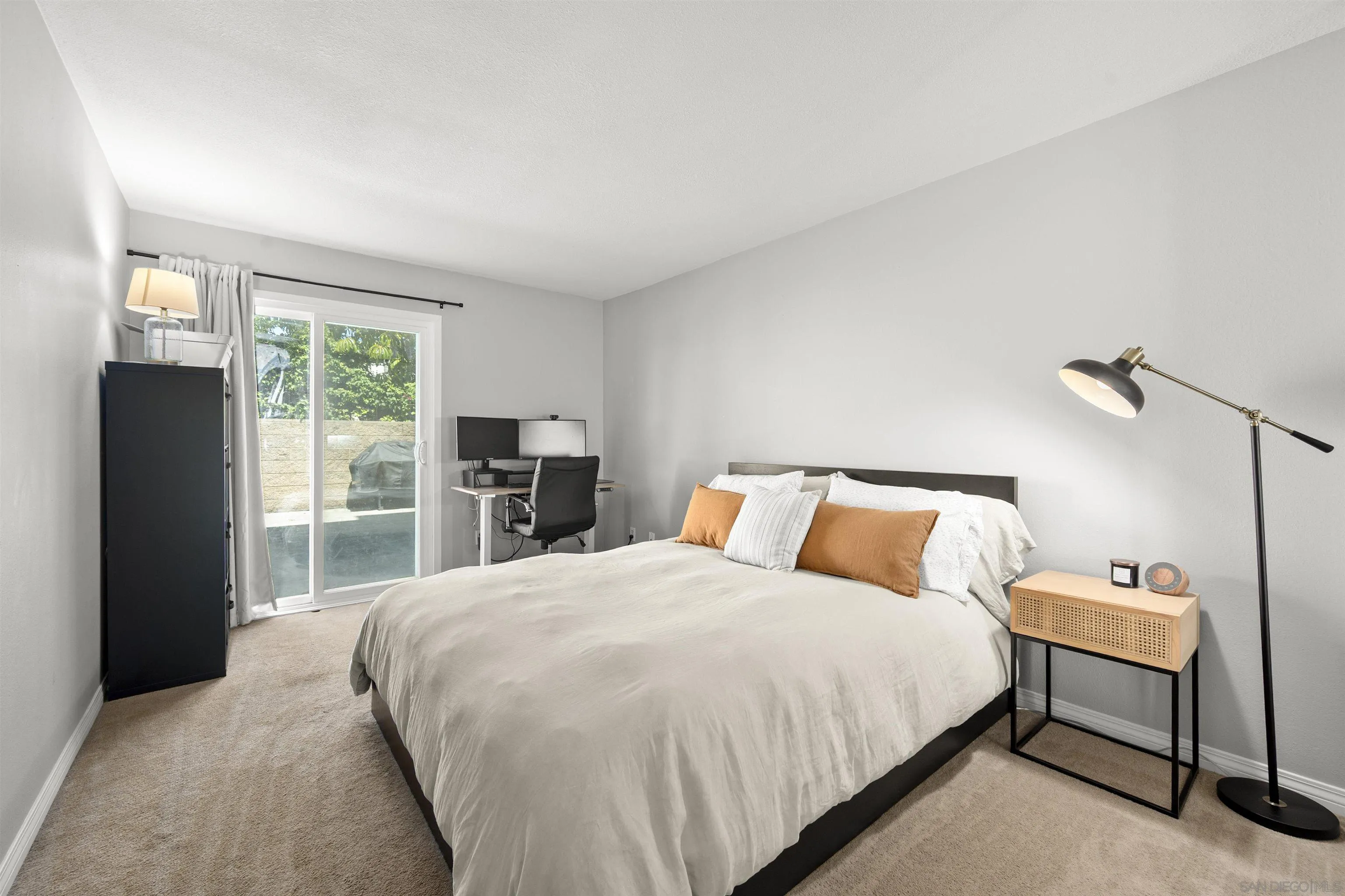 https://cdn.realtyfeed.com/cdn/127/260008107/1103773bb299b836e75b90d743867b8b.webp