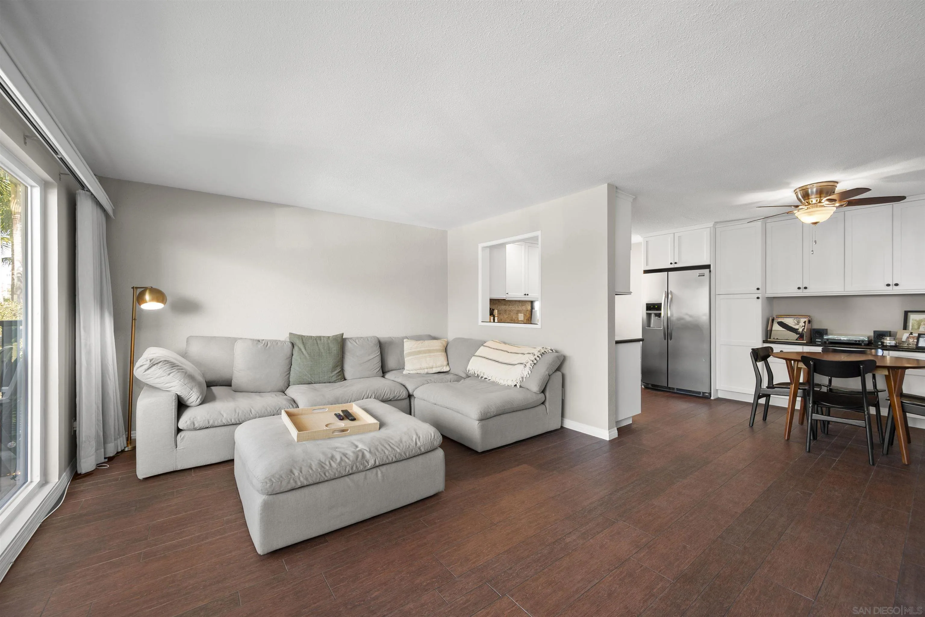 https://cdn.realtyfeed.com/cdn/127/260008107/156e7e7c6cb4de7b25361efdd871880f.webp