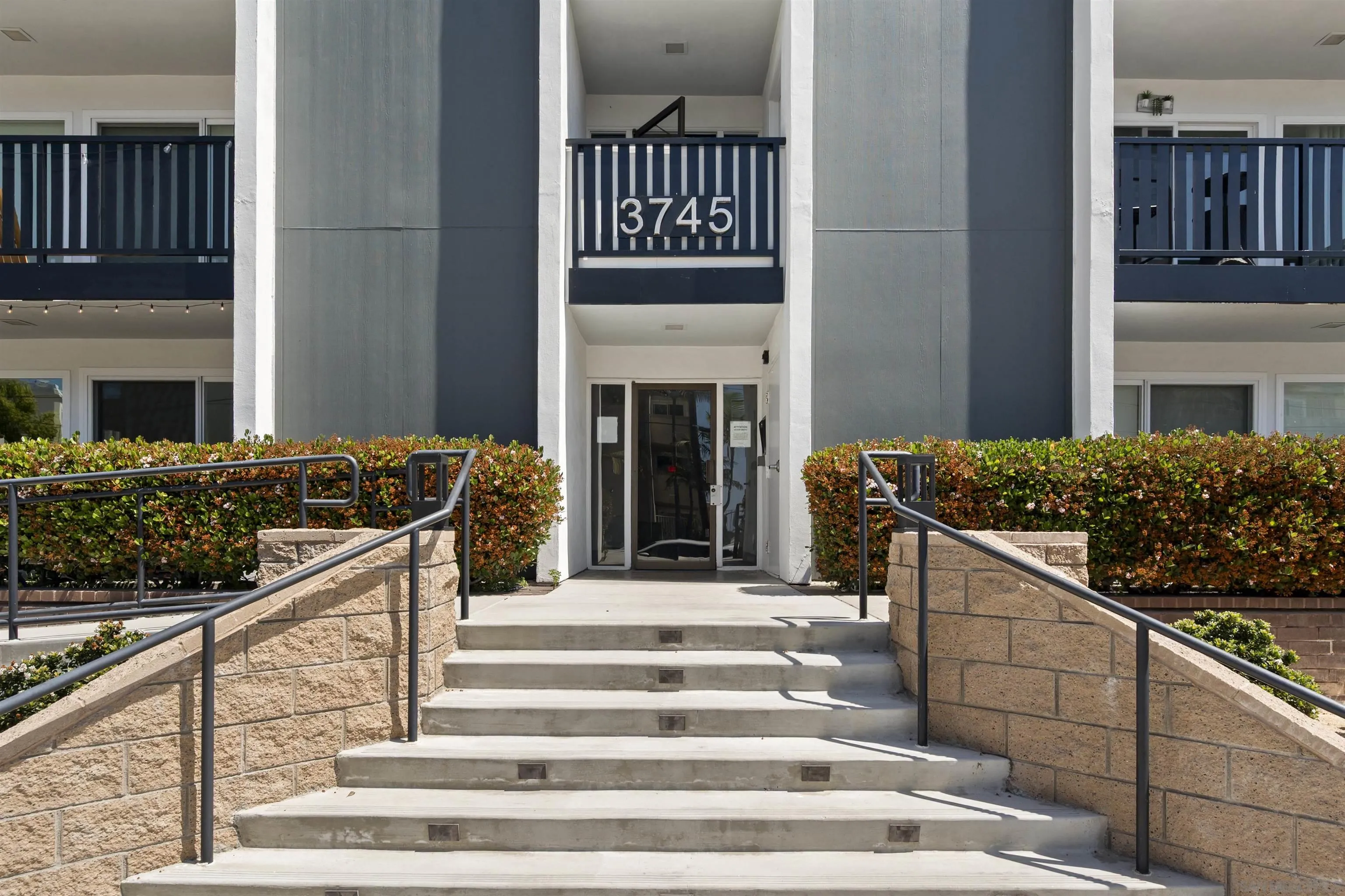 https://cdn.realtyfeed.com/cdn/127/260008107/1cadc7cc5d0e5f0cd98892d3e42686a7.webp