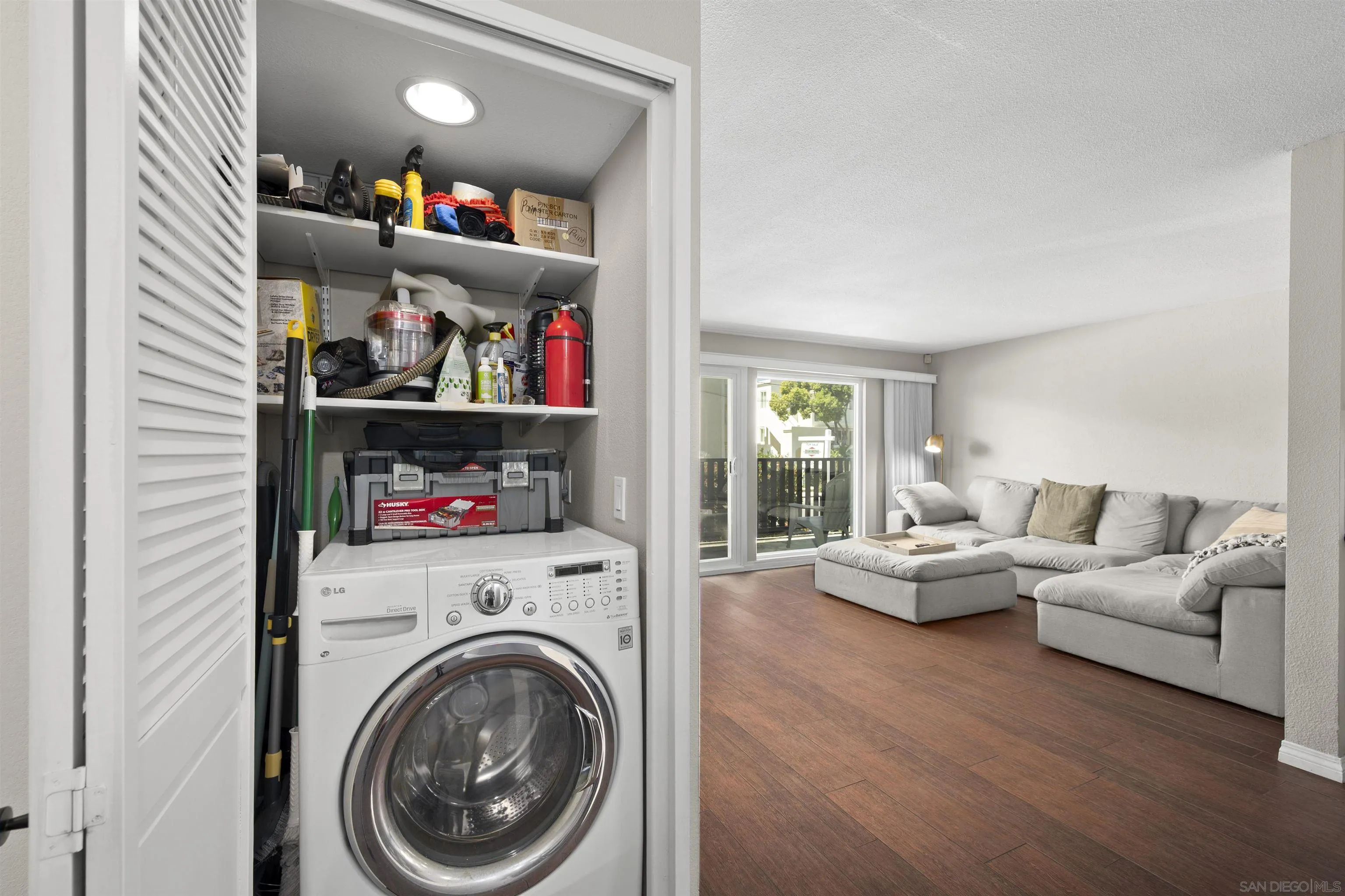 https://cdn.realtyfeed.com/cdn/127/260008107/2791ffbb4921c4fd4f8cbc7416aa9f0c.webp