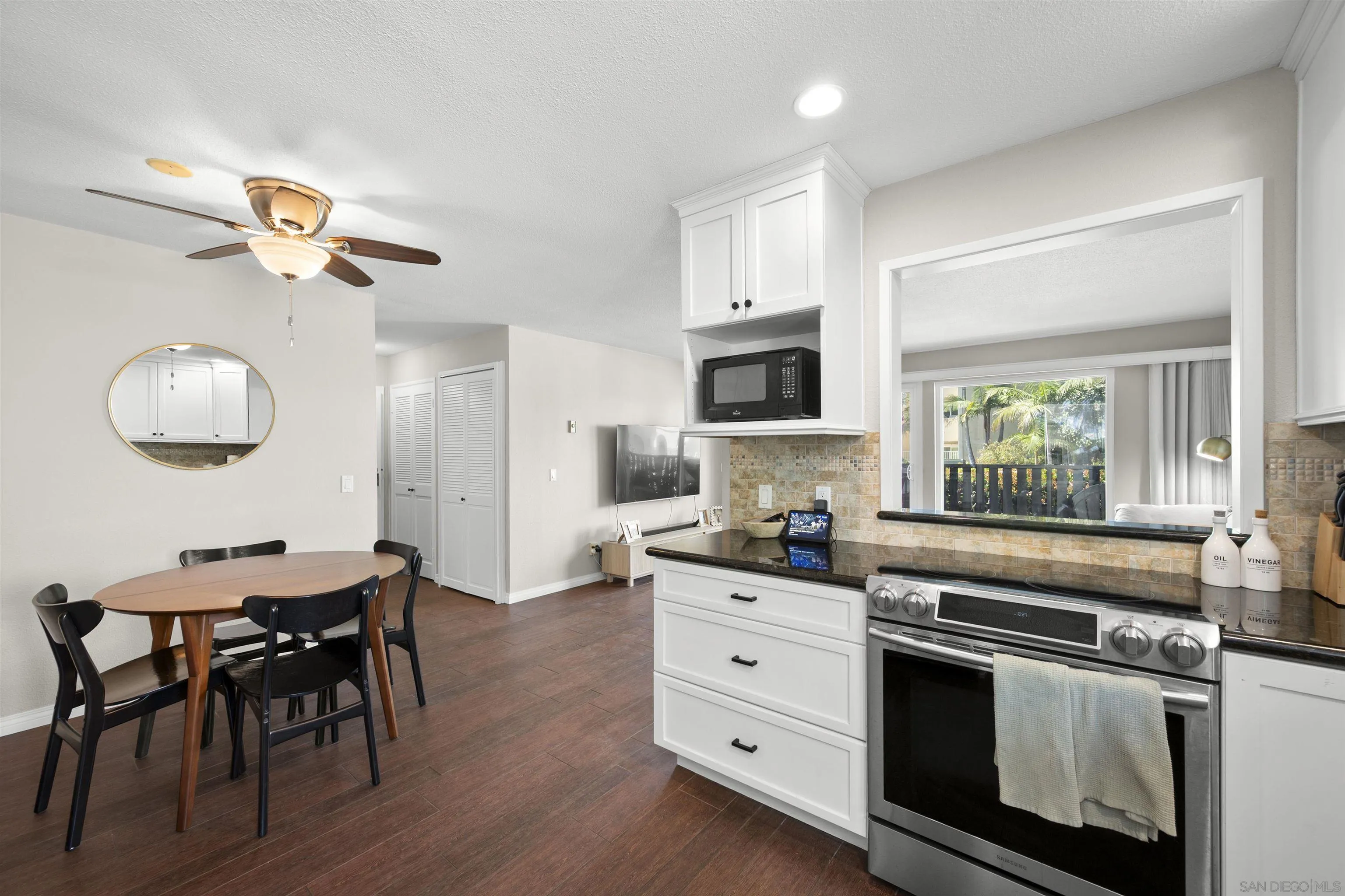 https://cdn.realtyfeed.com/cdn/127/260008107/b9d89694cd202a5650e755e9fe009c34.webp