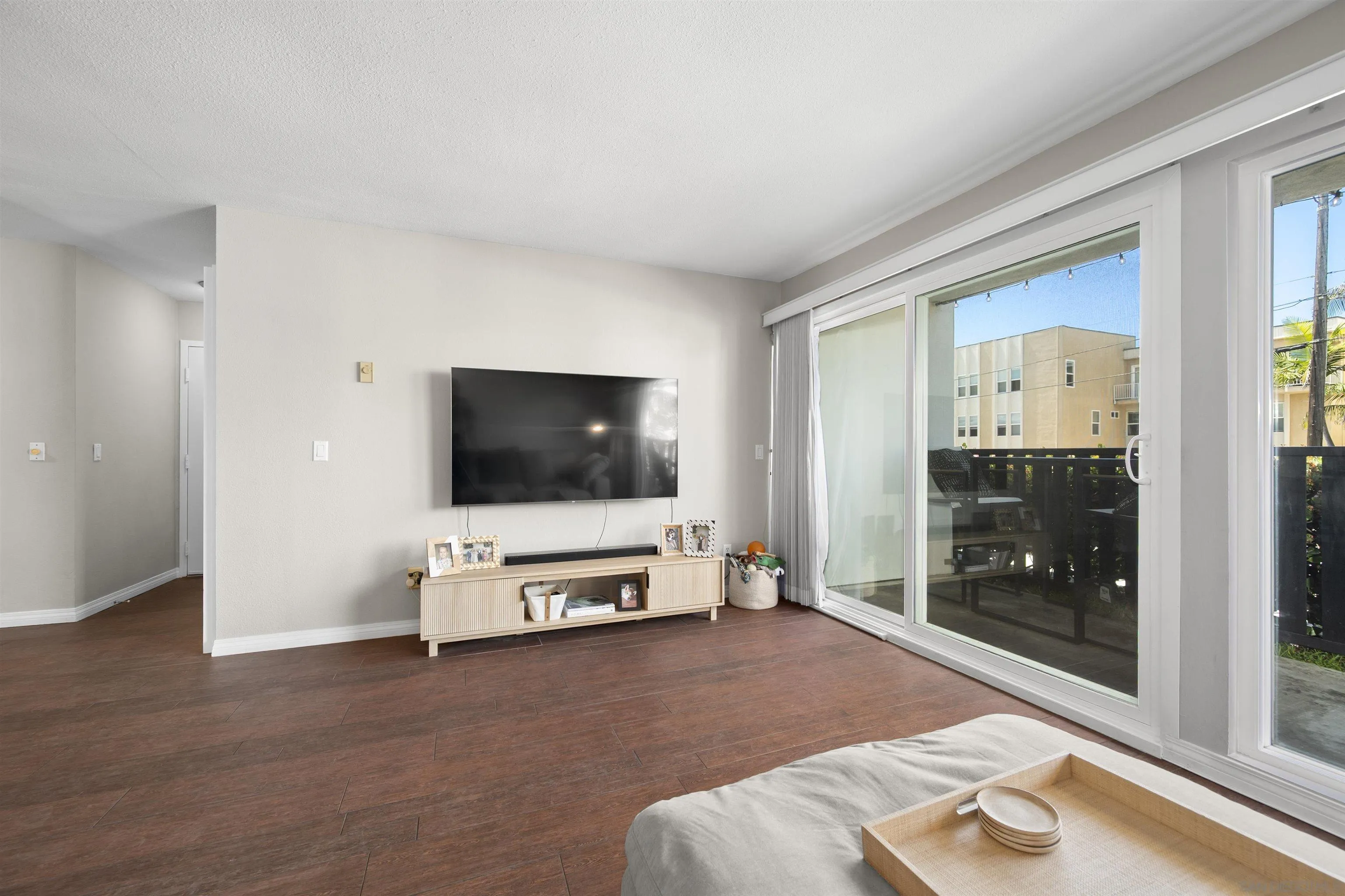 https://cdn.realtyfeed.com/cdn/127/260008107/e45d50b21b5d9577af346fc4993a4aba.webp