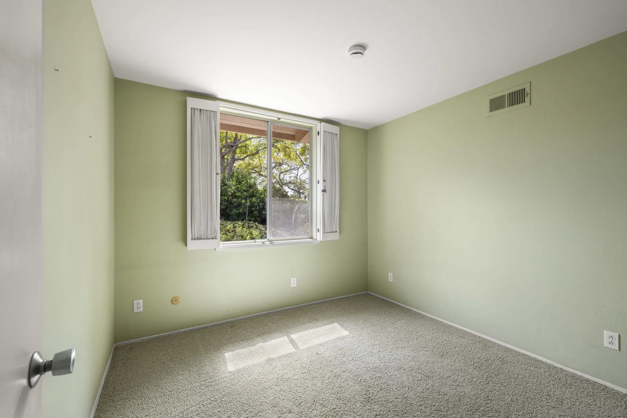 https://cdn.realtyfeed.com/cdn/127/260008109/473323862082a297c9cfde056ede183a.webp