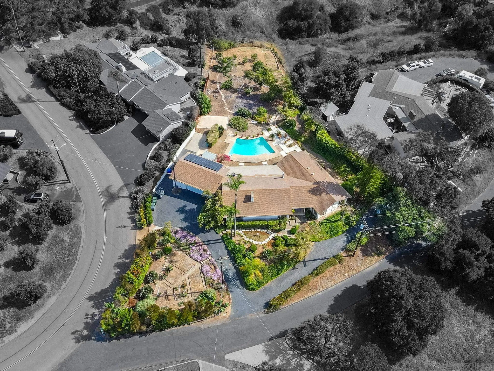 https://cdn.realtyfeed.com/cdn/127/260008109/965149f36f209587eb06bb56d658bac6.webp
