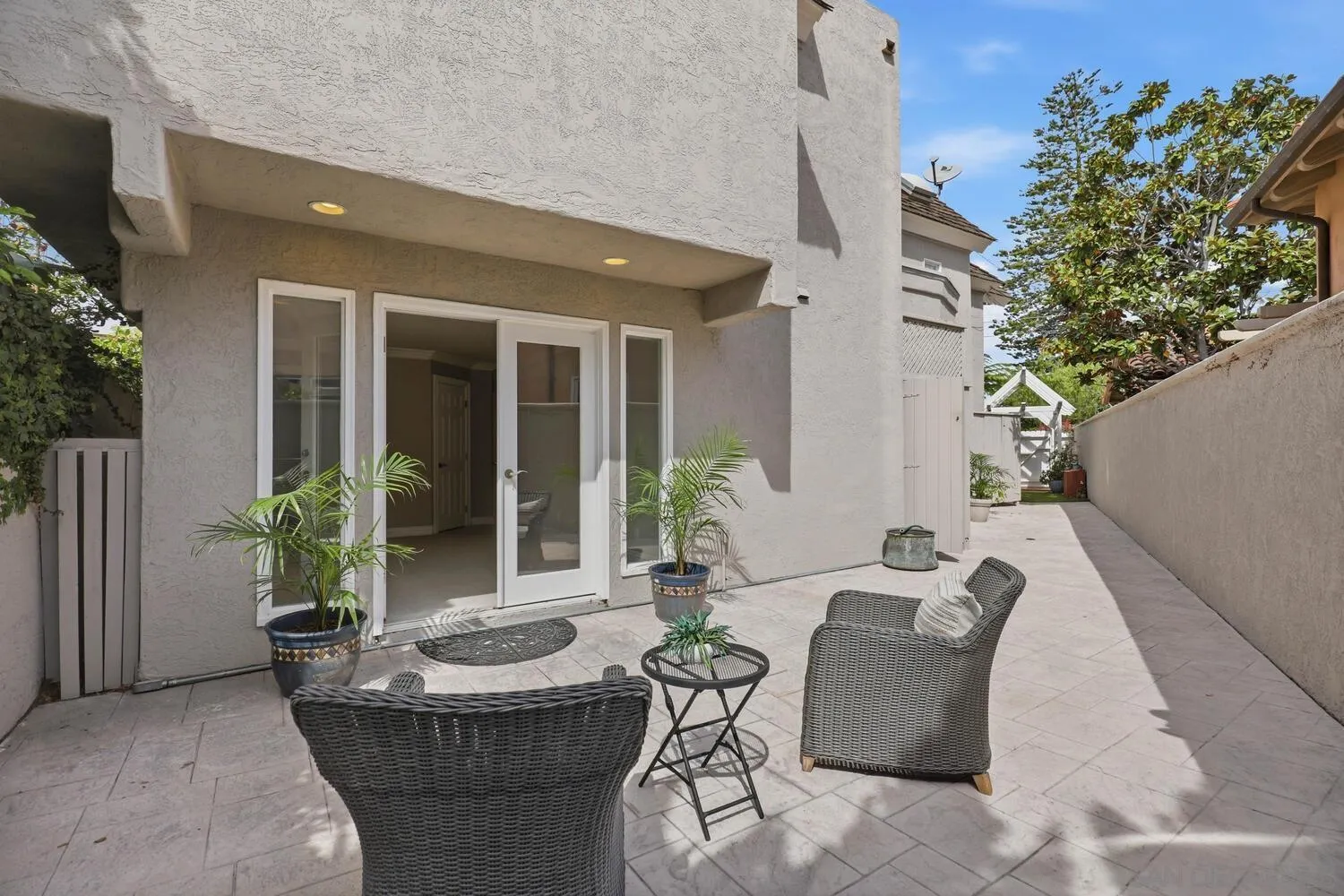 https://cdn.realtyfeed.com/cdn/127/260008111/0ccbb01b7cdf91deb0845610dea84c50.webp