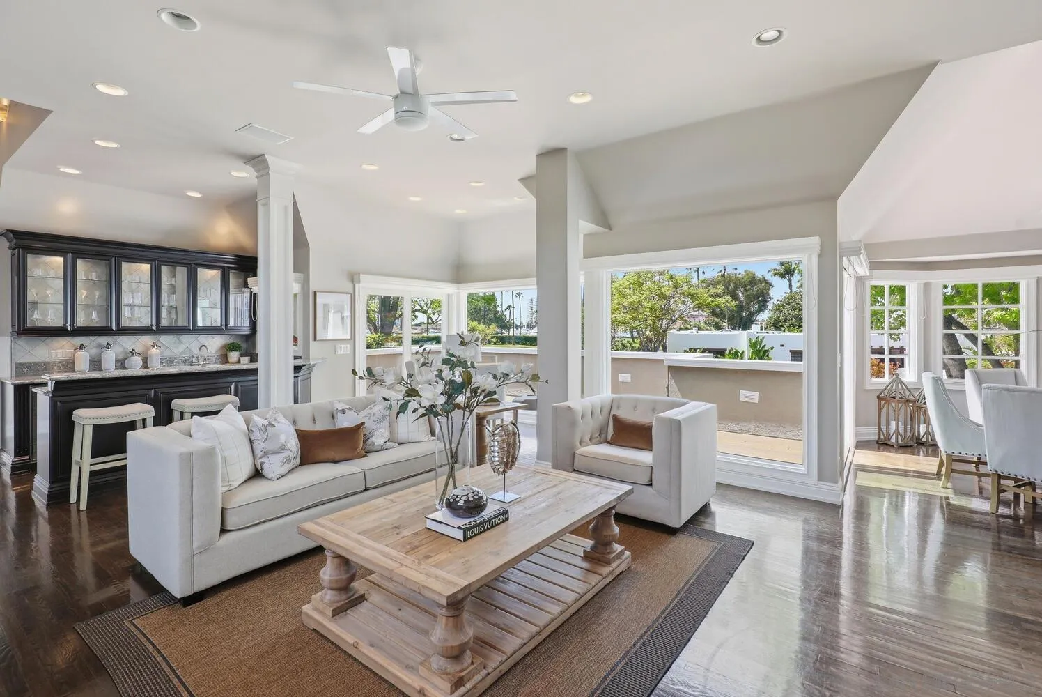 https://cdn.realtyfeed.com/cdn/127/260008111/4f39d6f49b7c9776265cb9a406f8cf95.webp