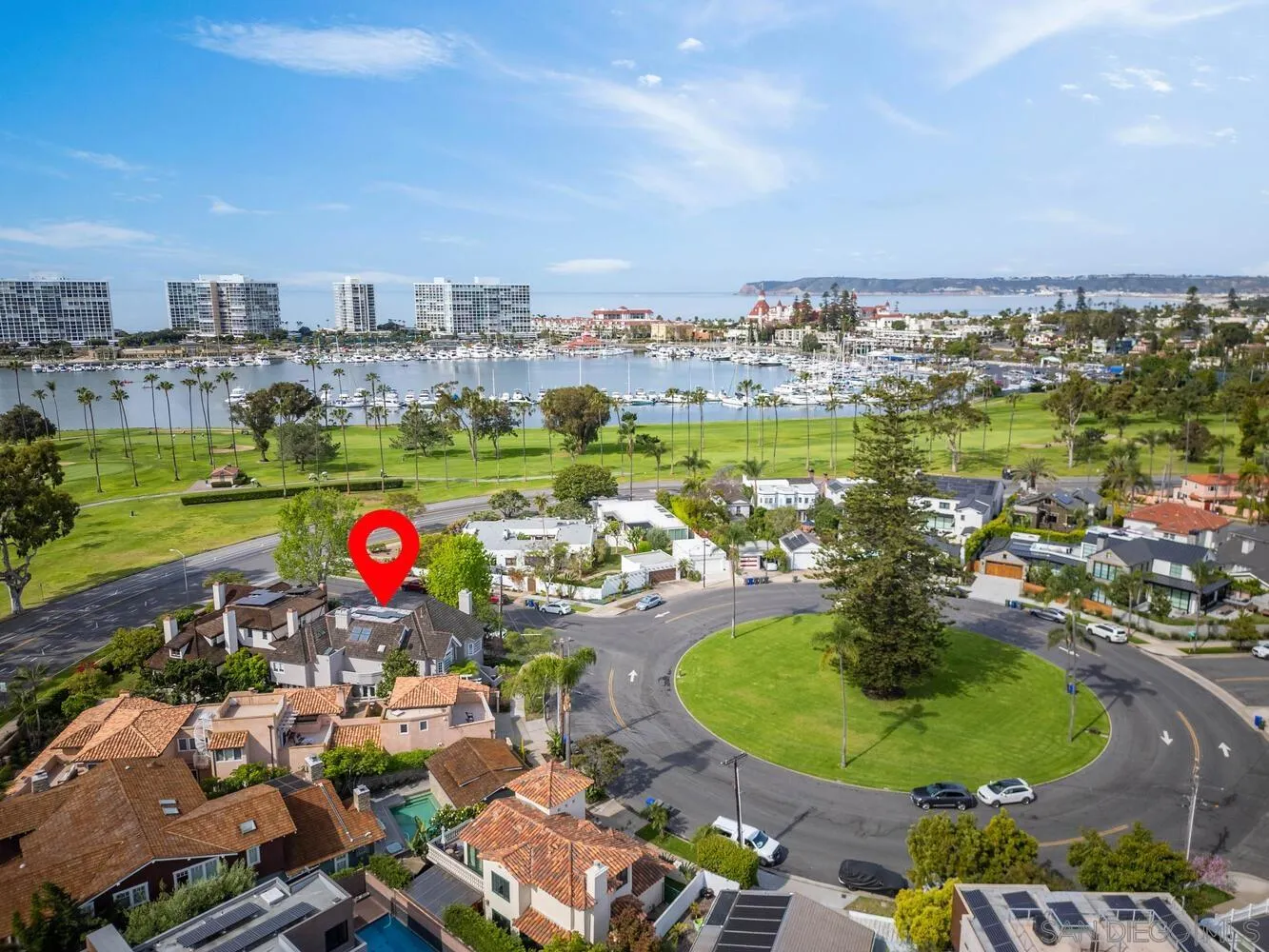 https://cdn.realtyfeed.com/cdn/127/260008111/5e87cf5769a1df0f0e64ebb774862b56.webp