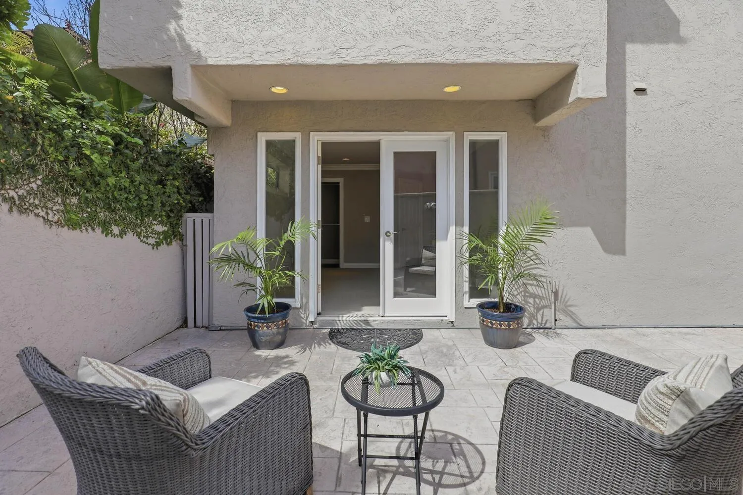 https://cdn.realtyfeed.com/cdn/127/260008111/865f308534f88aeaadecaa67a9e7e864.webp