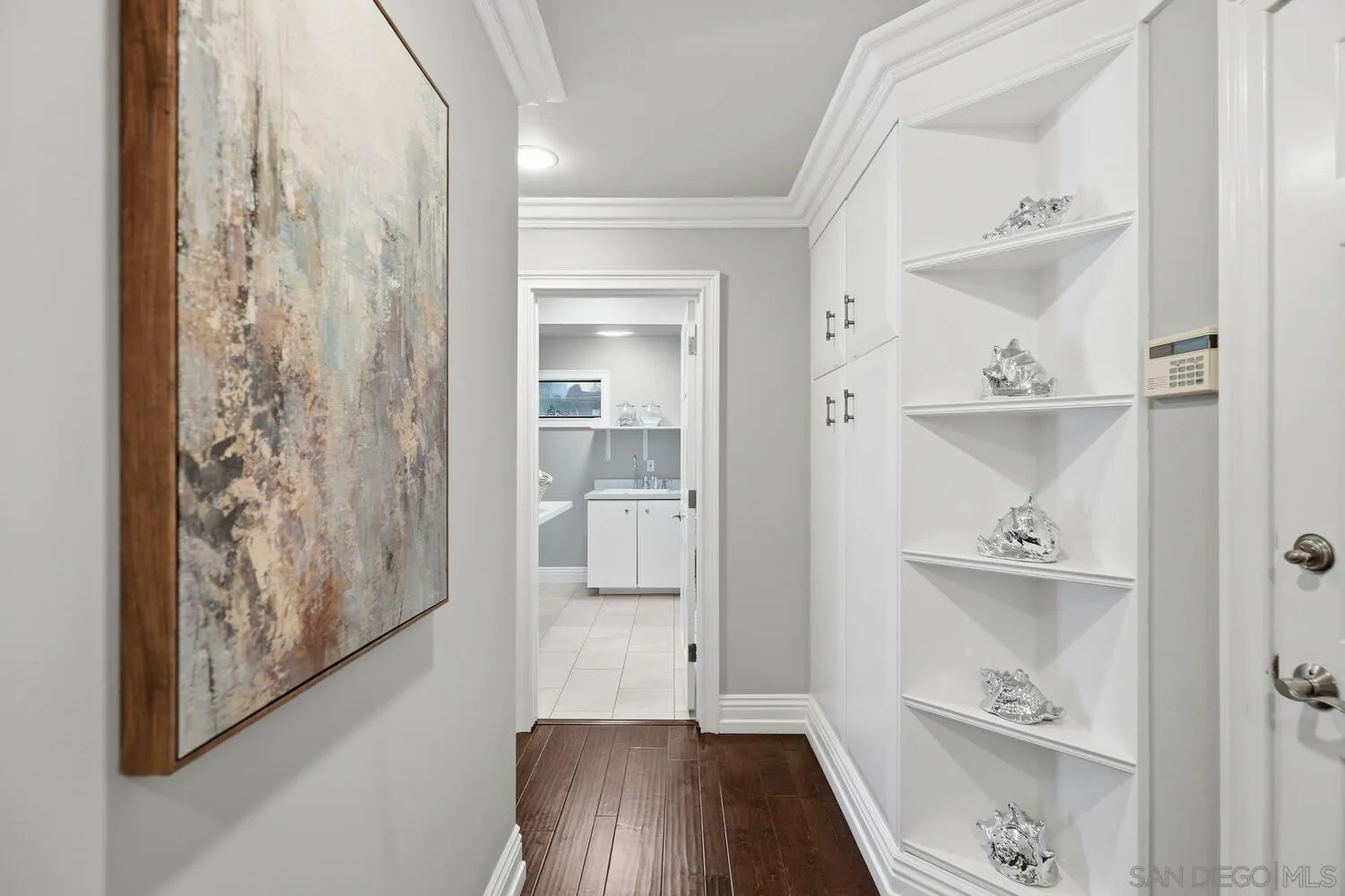 https://cdn.realtyfeed.com/cdn/127/260008111/8941c6f68e6a493bbd82afe712d422fb.webp