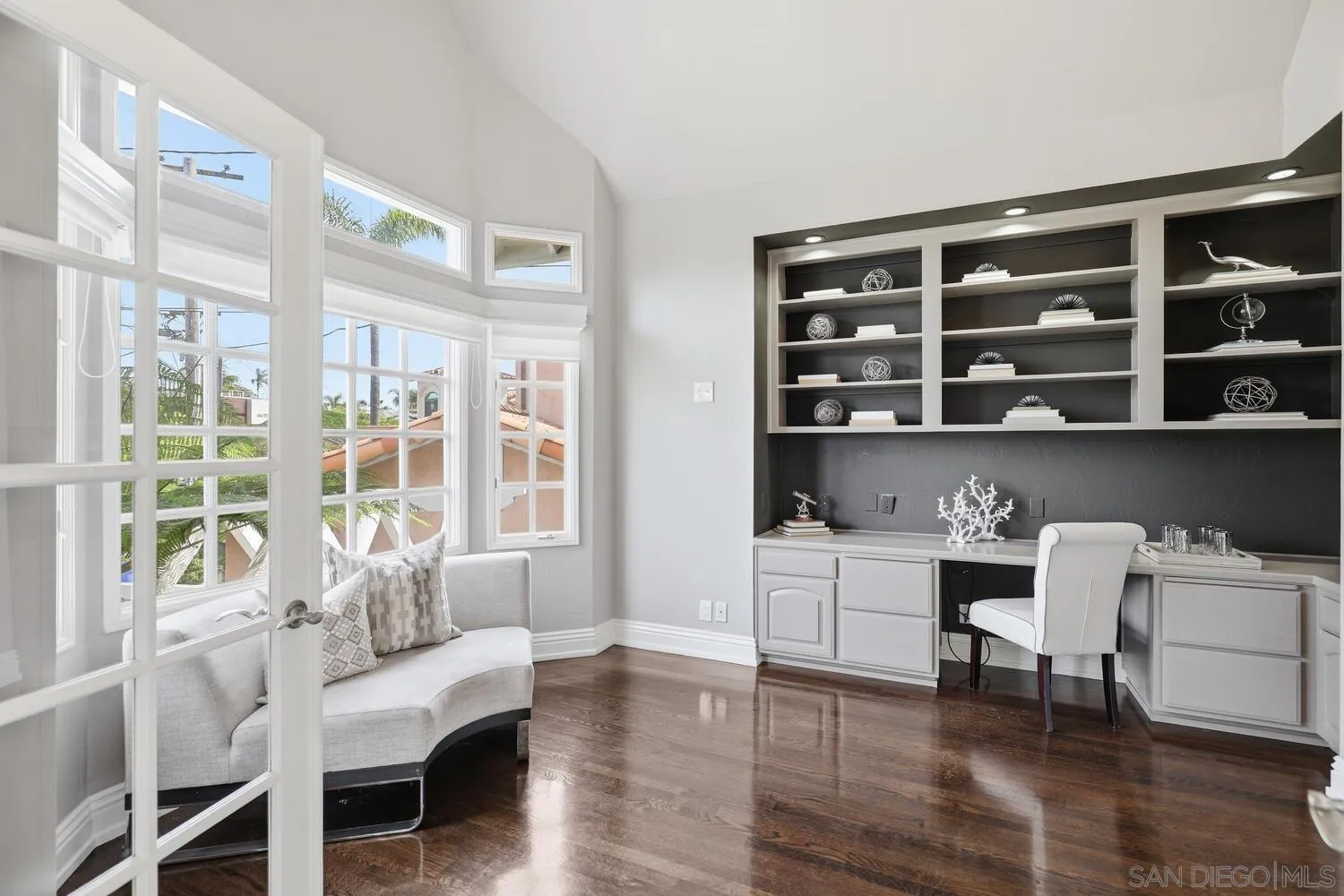 https://cdn.realtyfeed.com/cdn/127/260008111/be8bc0b45d327326df683523008e76d7.webp