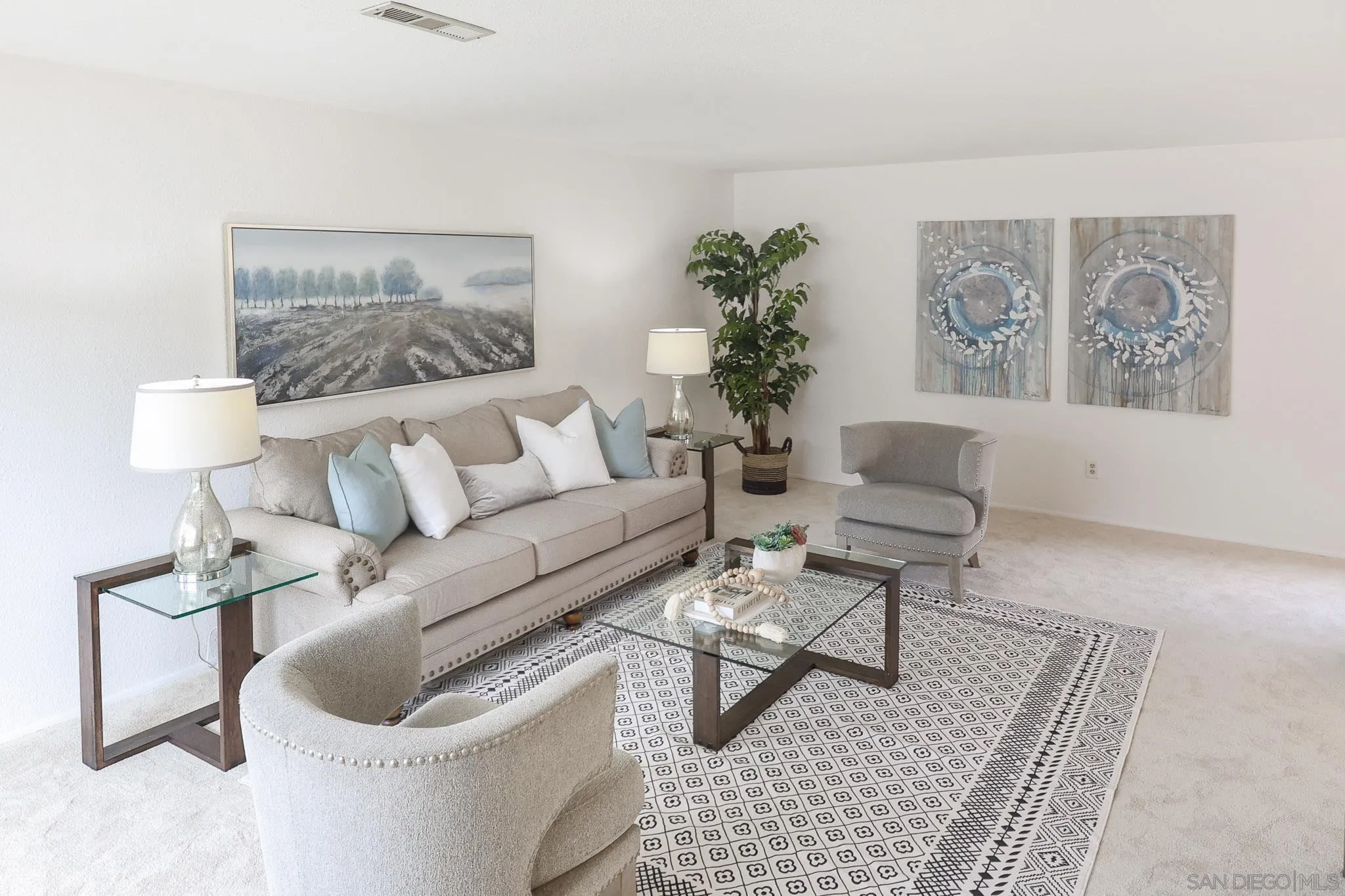 https://cdn.realtyfeed.com/cdn/127/260008118/282301b75507b129781c272c67427472.webp
