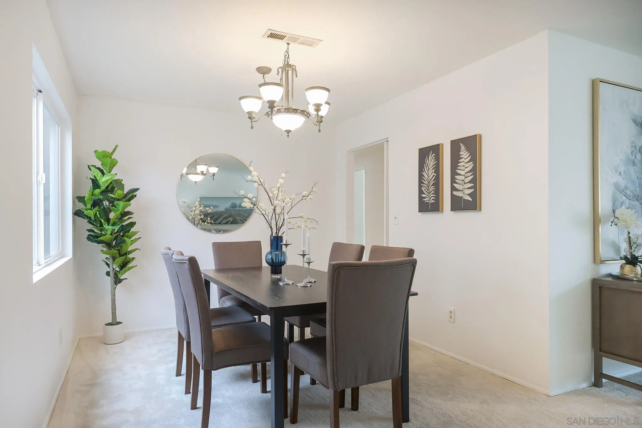 https://cdn.realtyfeed.com/cdn/127/260008118/9fdf68be89136e10e701108b63285f09.webp