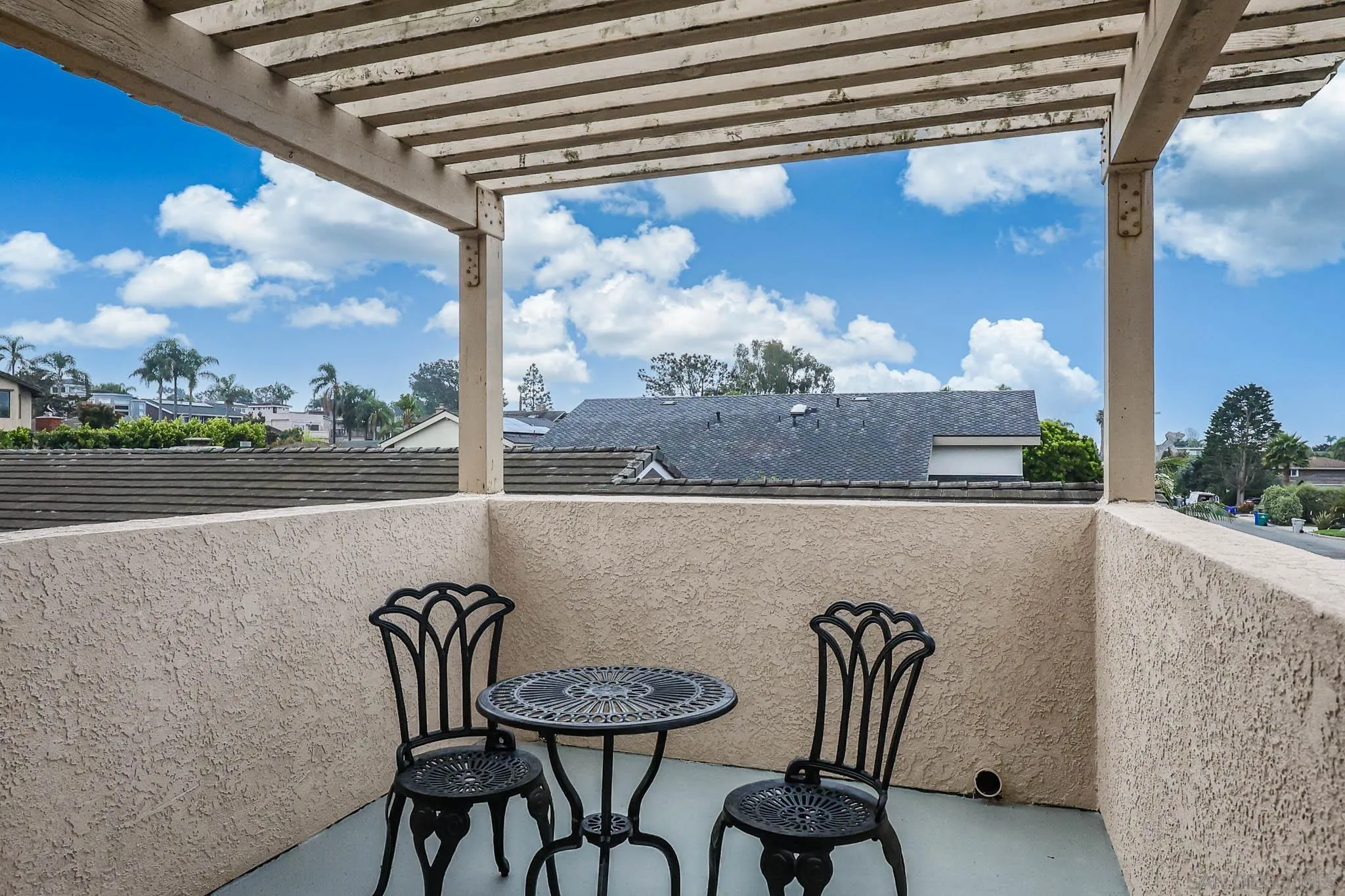 https://cdn.realtyfeed.com/cdn/127/260008118/ec37441d86a57b9045a89e301b875357.webp