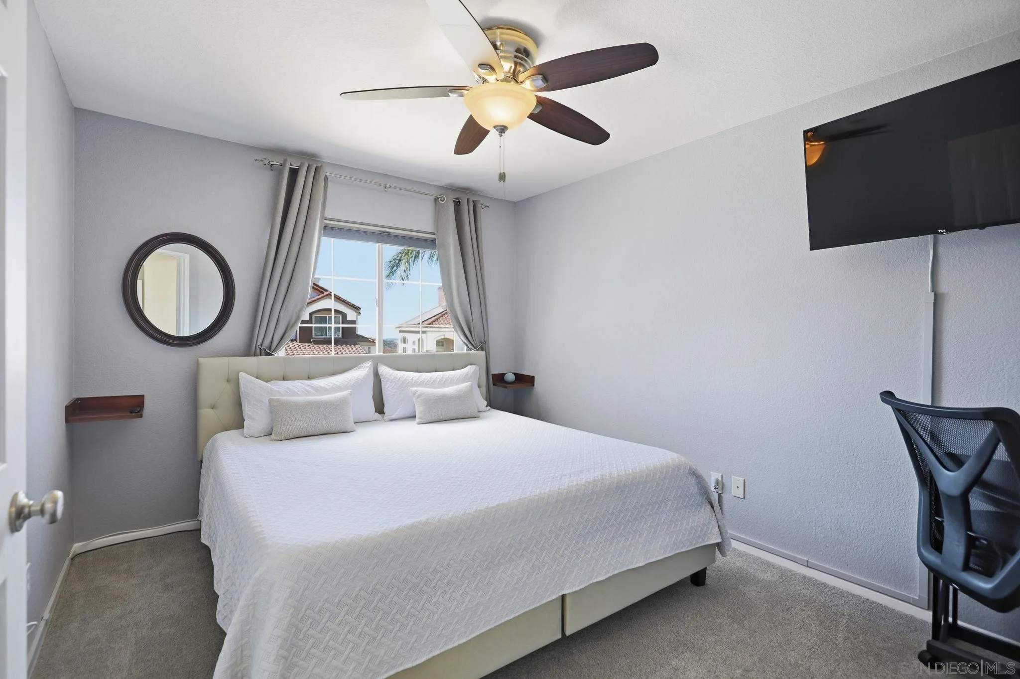 https://cdn.realtyfeed.com/cdn/127/260008121/008f9fe1023b7de69bf0f9cf64275158.webp