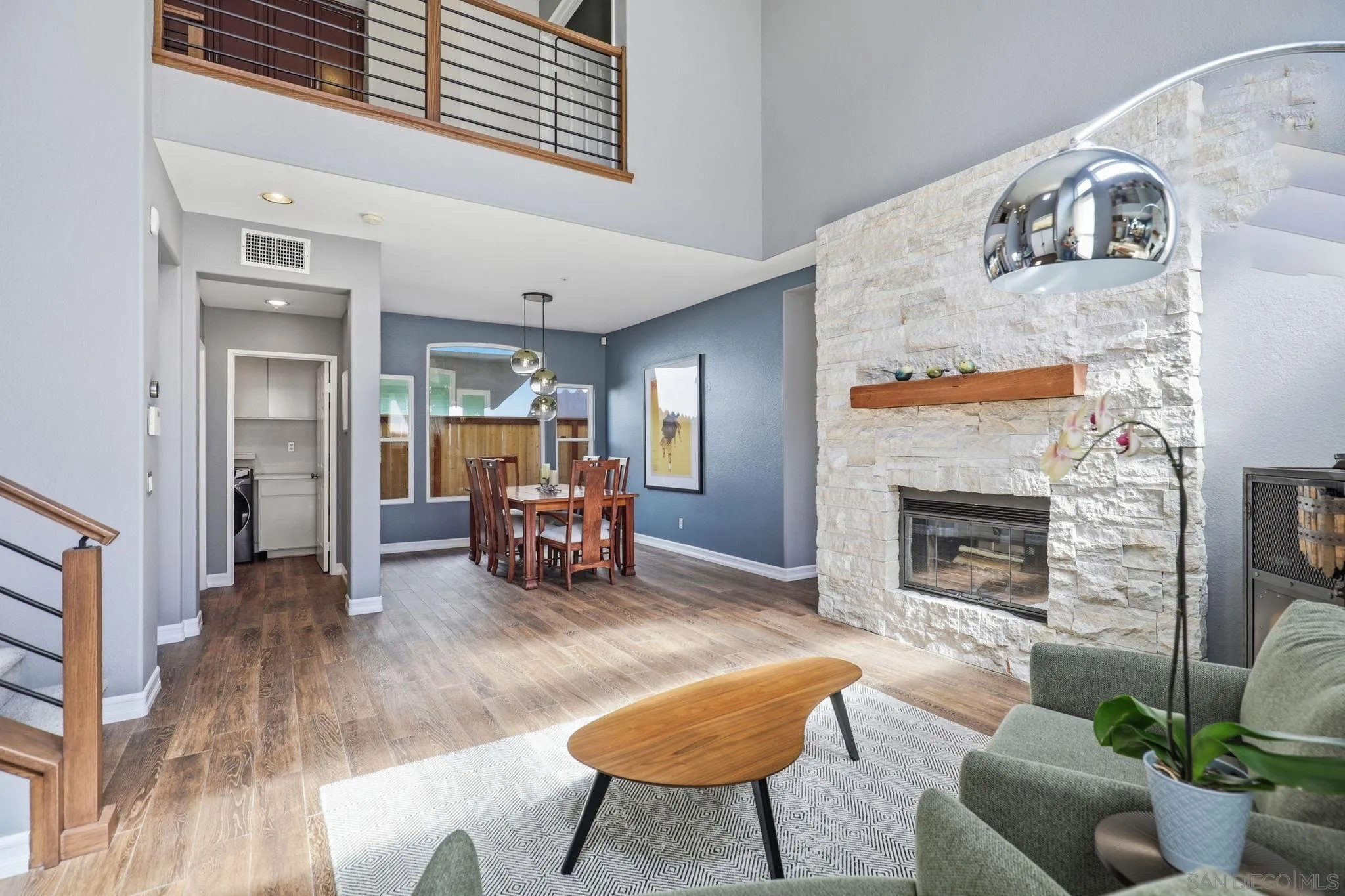 https://cdn.realtyfeed.com/cdn/127/260008121/8798884583db182547e29da216387163.webp