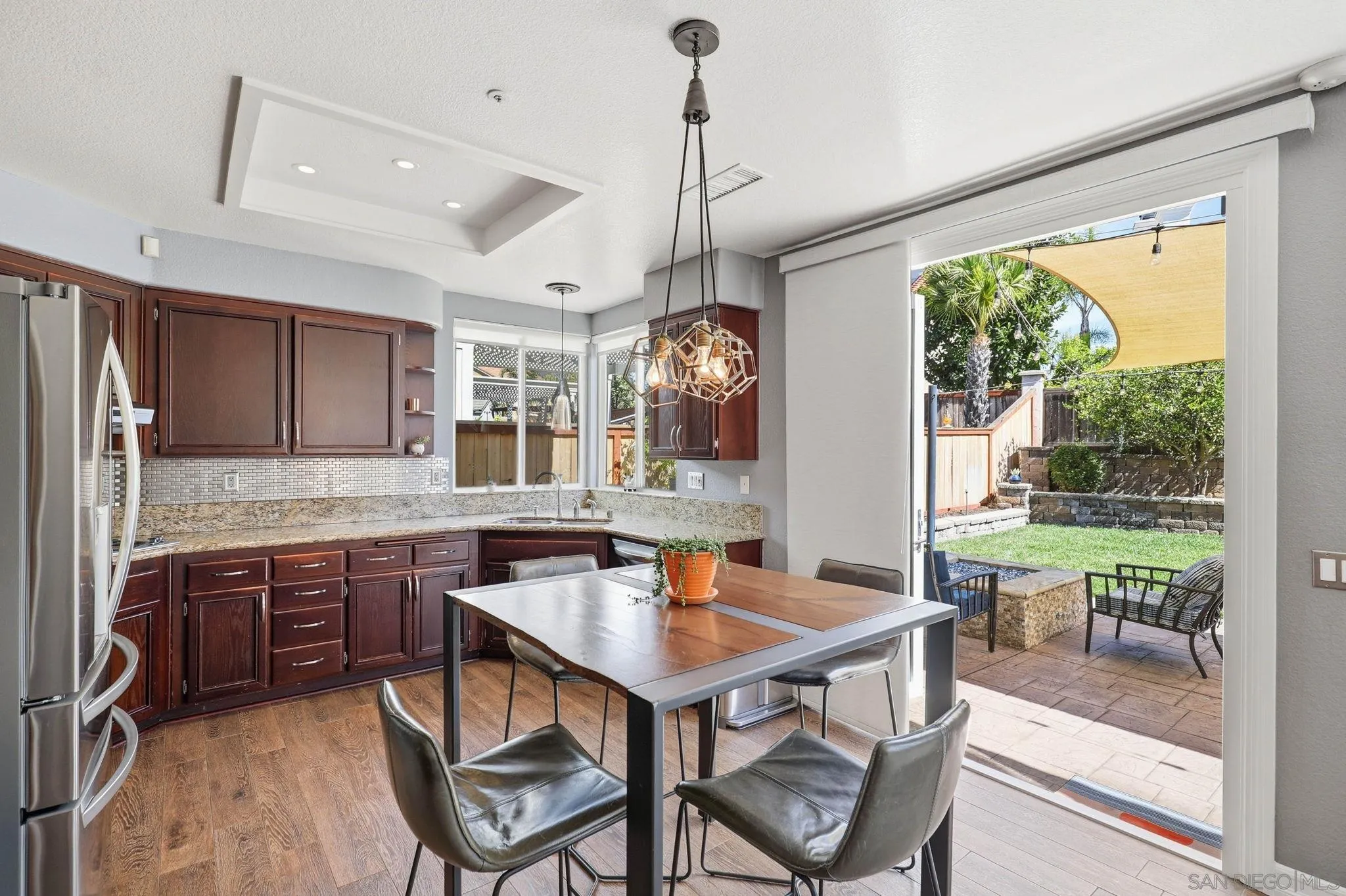 https://cdn.realtyfeed.com/cdn/127/260008121/a58cc1ece3975c9281c8c6255e9a9a41.webp