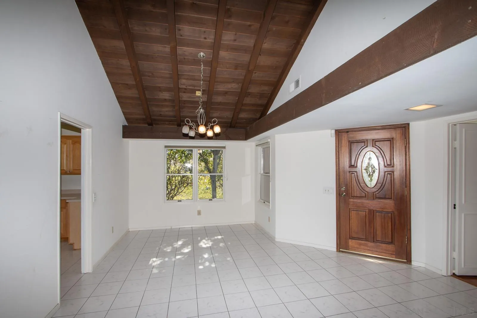 https://cdn.realtyfeed.com/cdn/127/260008134/b33fe41a38bcd845aa7e81b2269c029d.webp