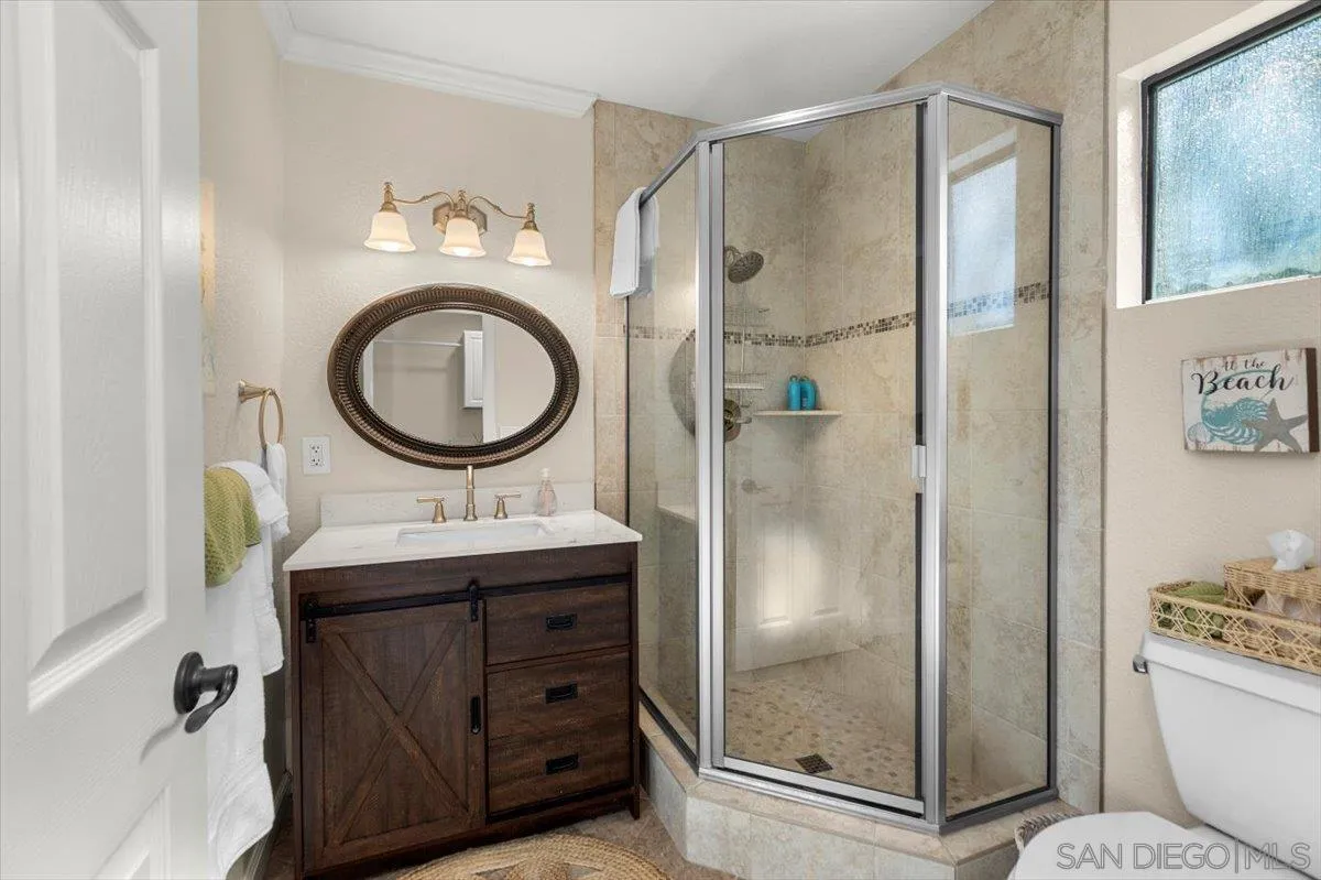https://cdn.realtyfeed.com/cdn/127/260008141/370b5625ded4b82d9597752034174bb3.webp