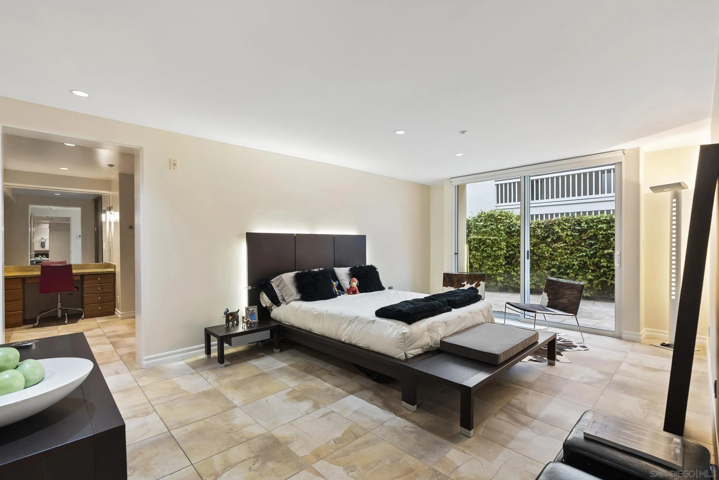 Photo #13: 260008142 Listing: Photo #13