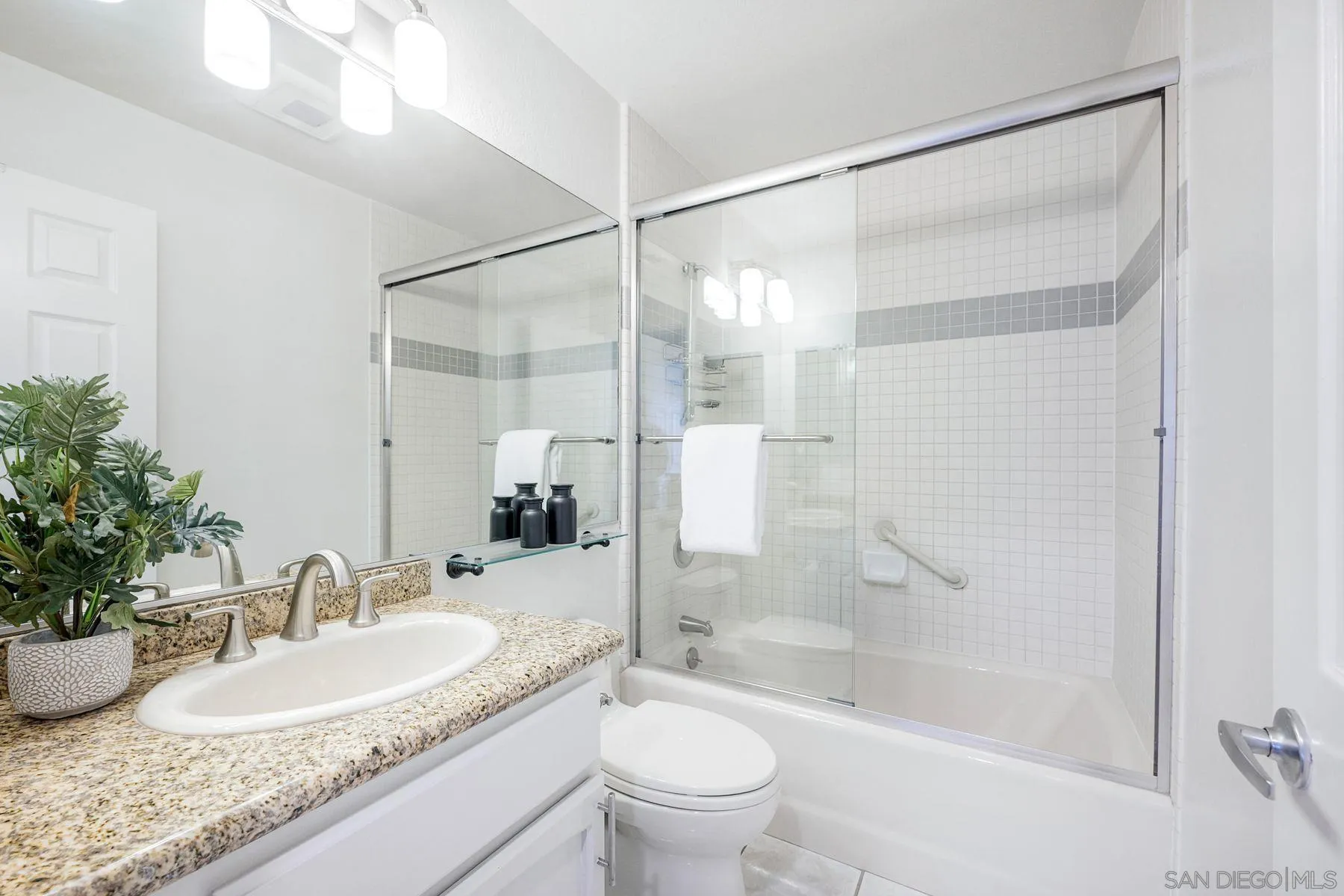 Photo #16: 260008149 Listing: Photo #16