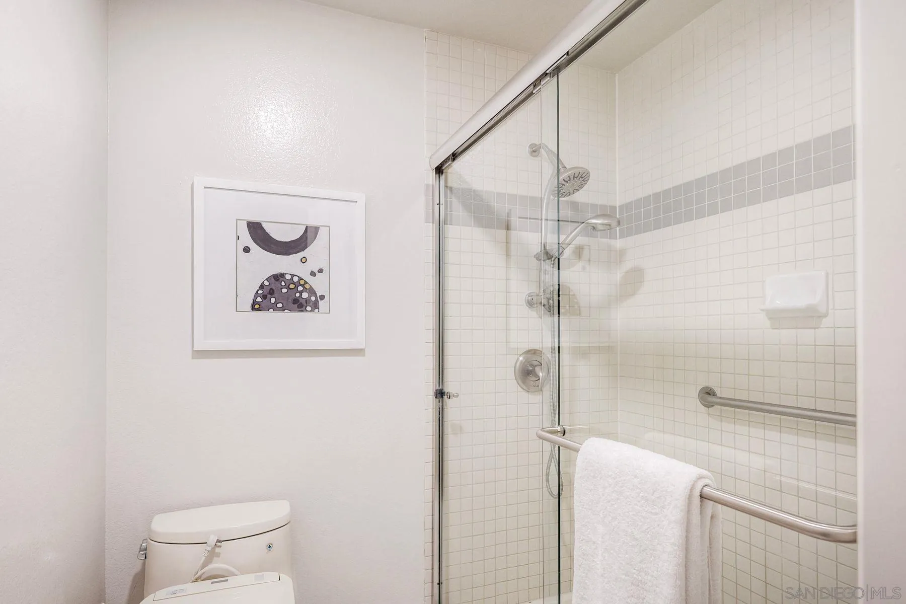 Photo #7: 260008149 Listing: Photo #7