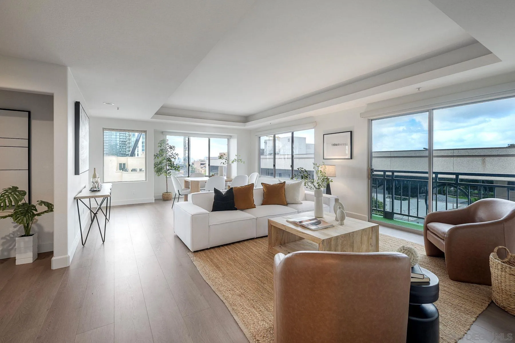 Photo #1: 260008149 Listing: Photo #1