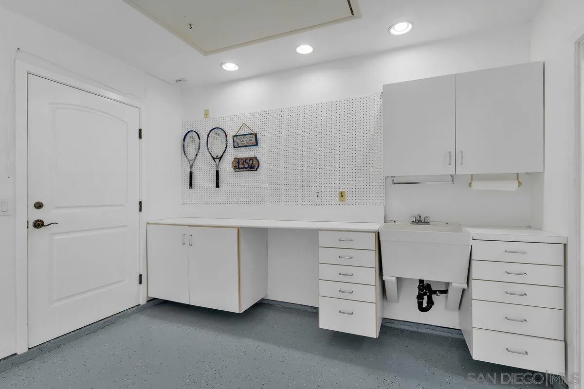 https://cdn.realtyfeed.com/cdn/127/260008154/571ae12c2e5d6ec17a0049f3711093f9.webp