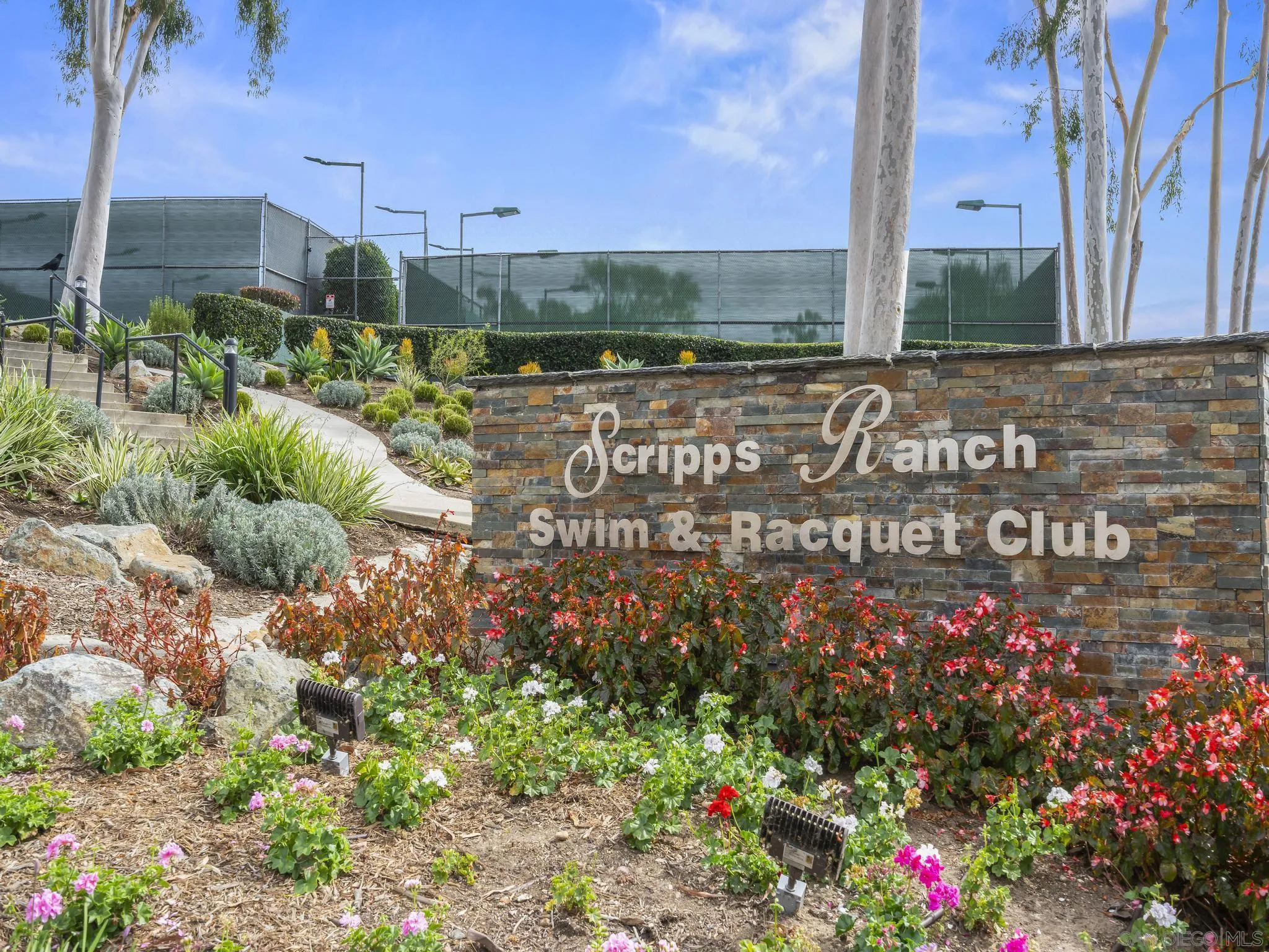 Photo #25: 260008156 Listing: Photo #25