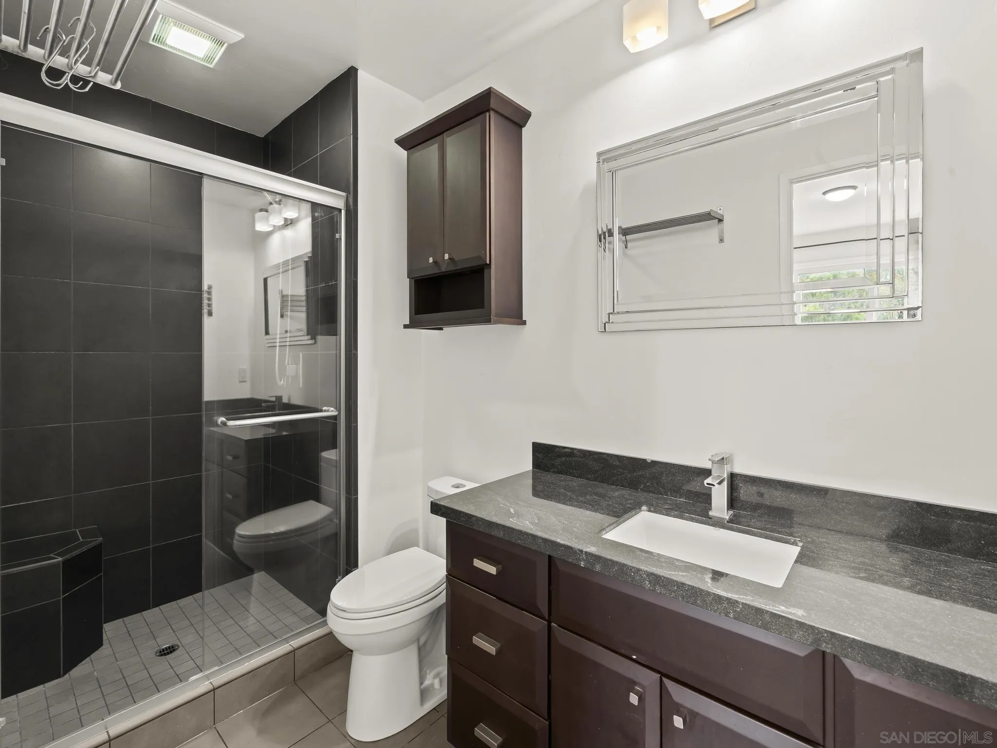 Photo #18: 260008156 Listing: Photo #18