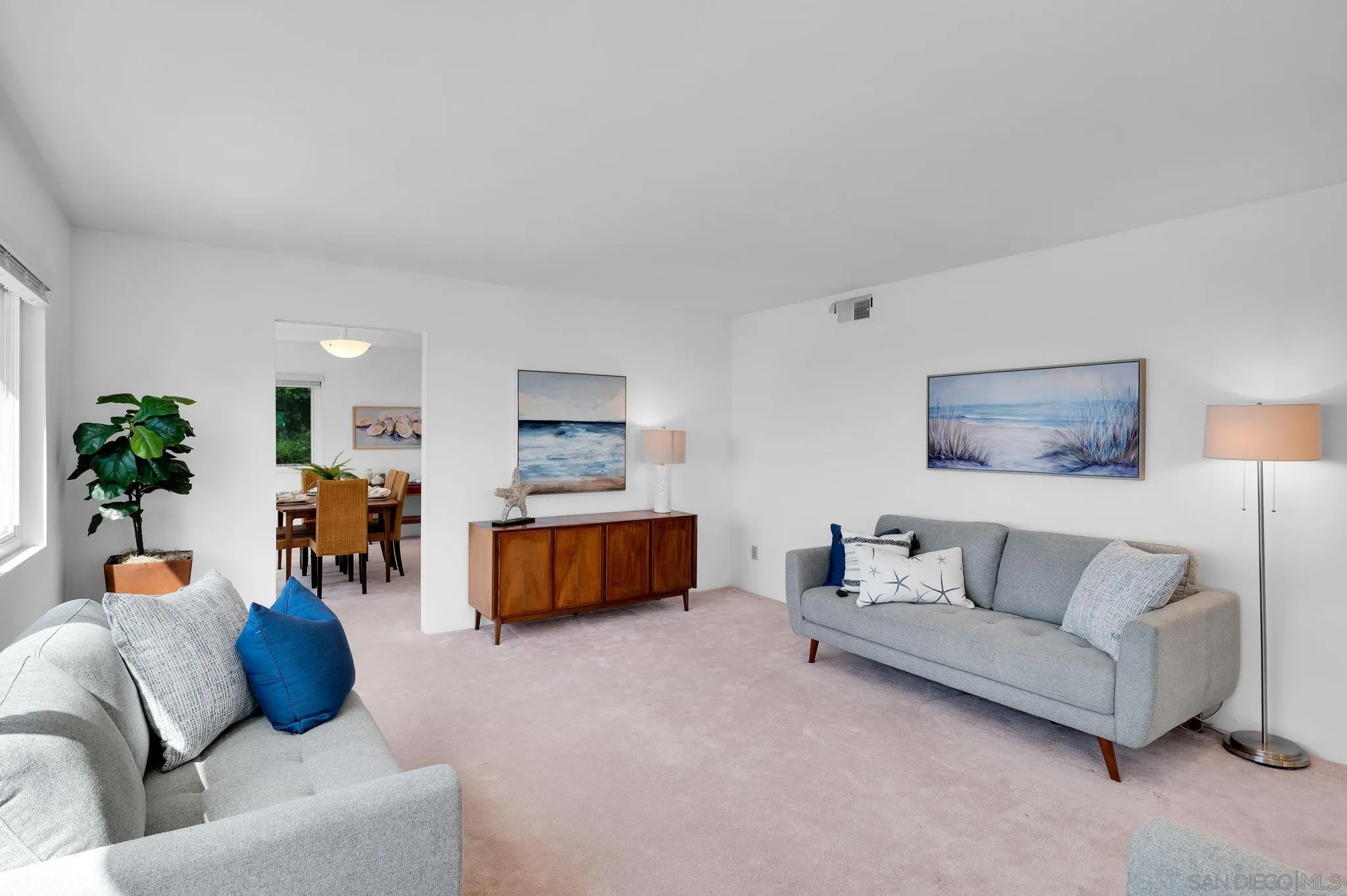 https://cdn.realtyfeed.com/cdn/127/260008159/2ab4e6812411da7b465155523d48a3f5.webp