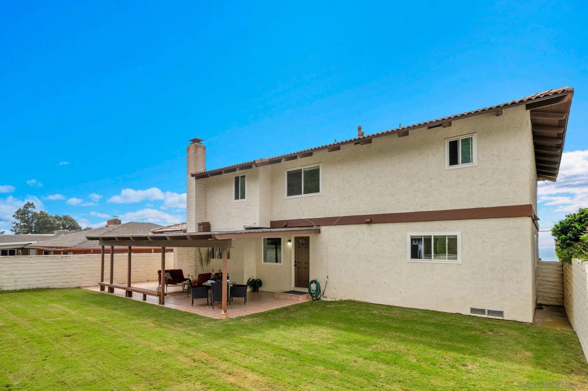 https://cdn.realtyfeed.com/cdn/127/260008159/acd169959bce6414746119fbdd9e3480.webp