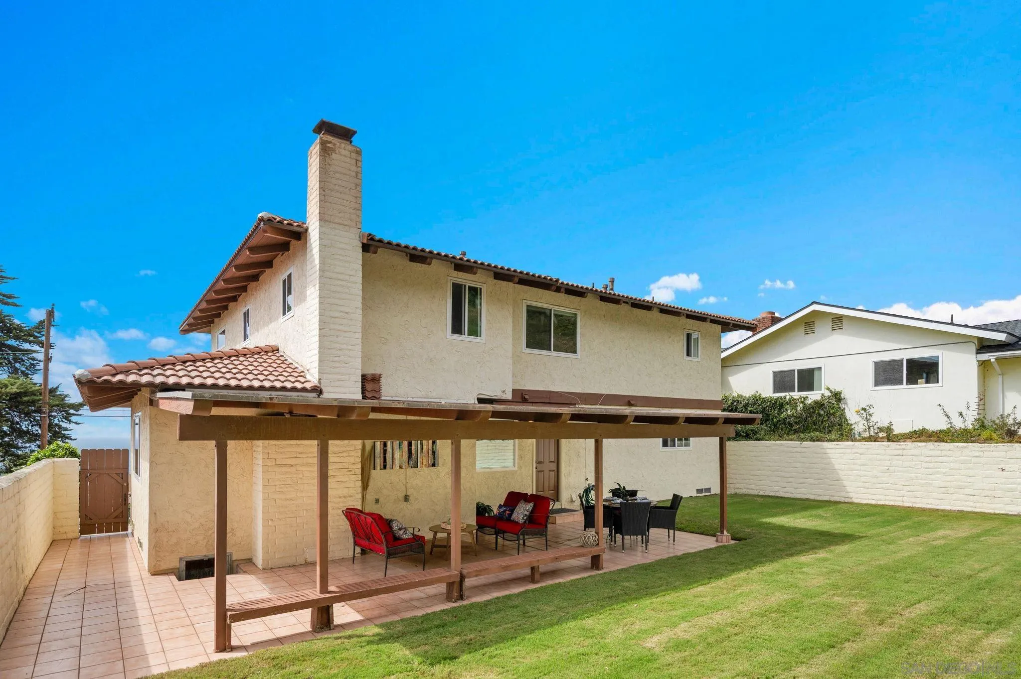 https://cdn.realtyfeed.com/cdn/127/260008159/b0519ccb8e2341789bd29cd1c84ff42a.webp