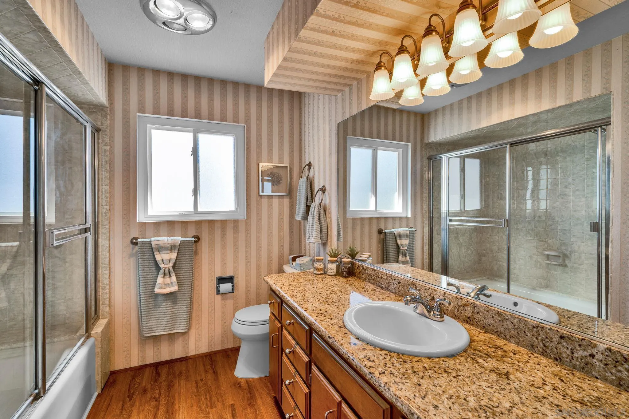https://cdn.realtyfeed.com/cdn/127/260008159/eb6066890288dda620a6d3c1b54bf74a.webp