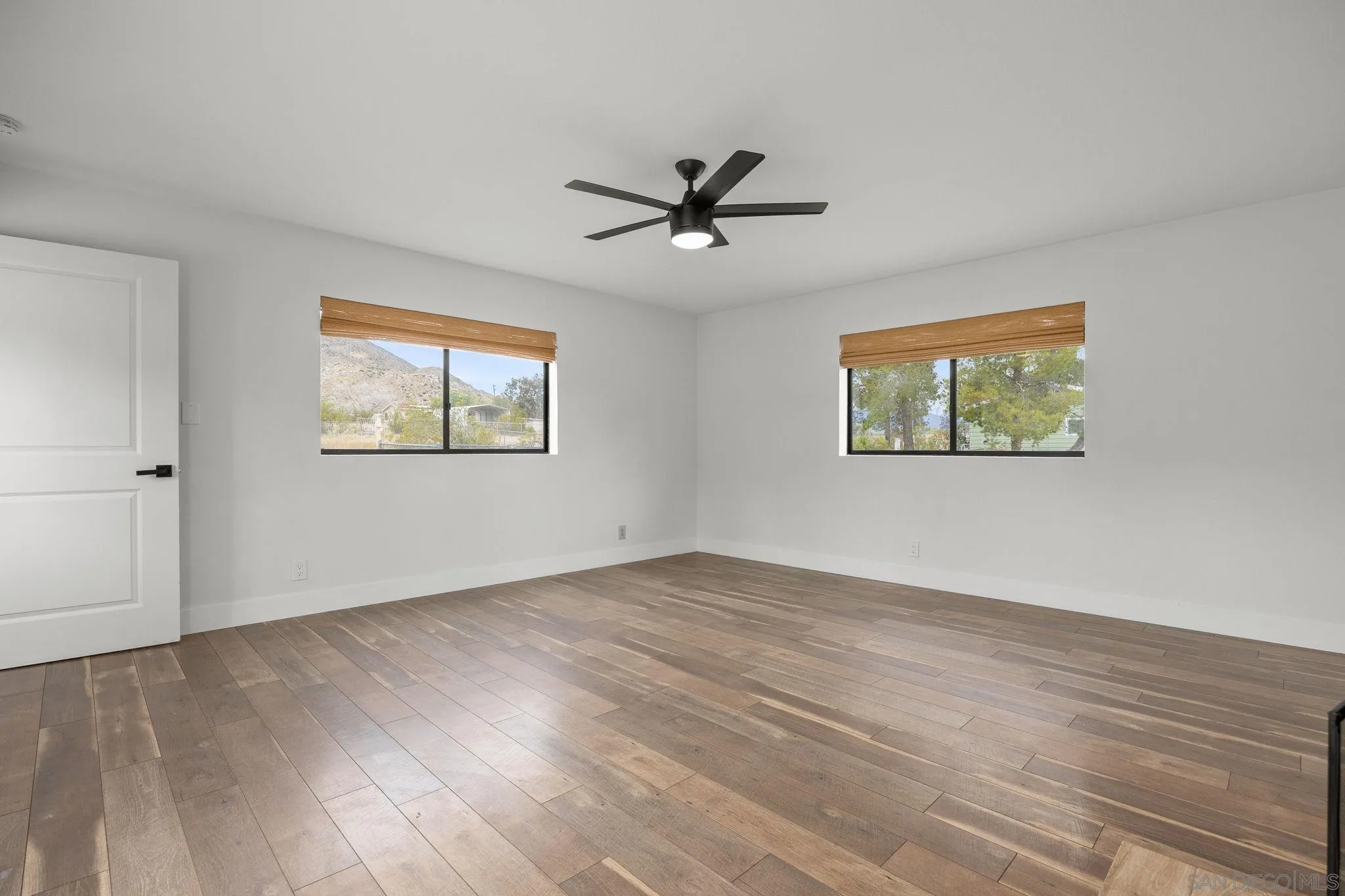 https://cdn.realtyfeed.com/cdn/127/260008161/edfb1cea485b215548e385f68dfb995d.webp