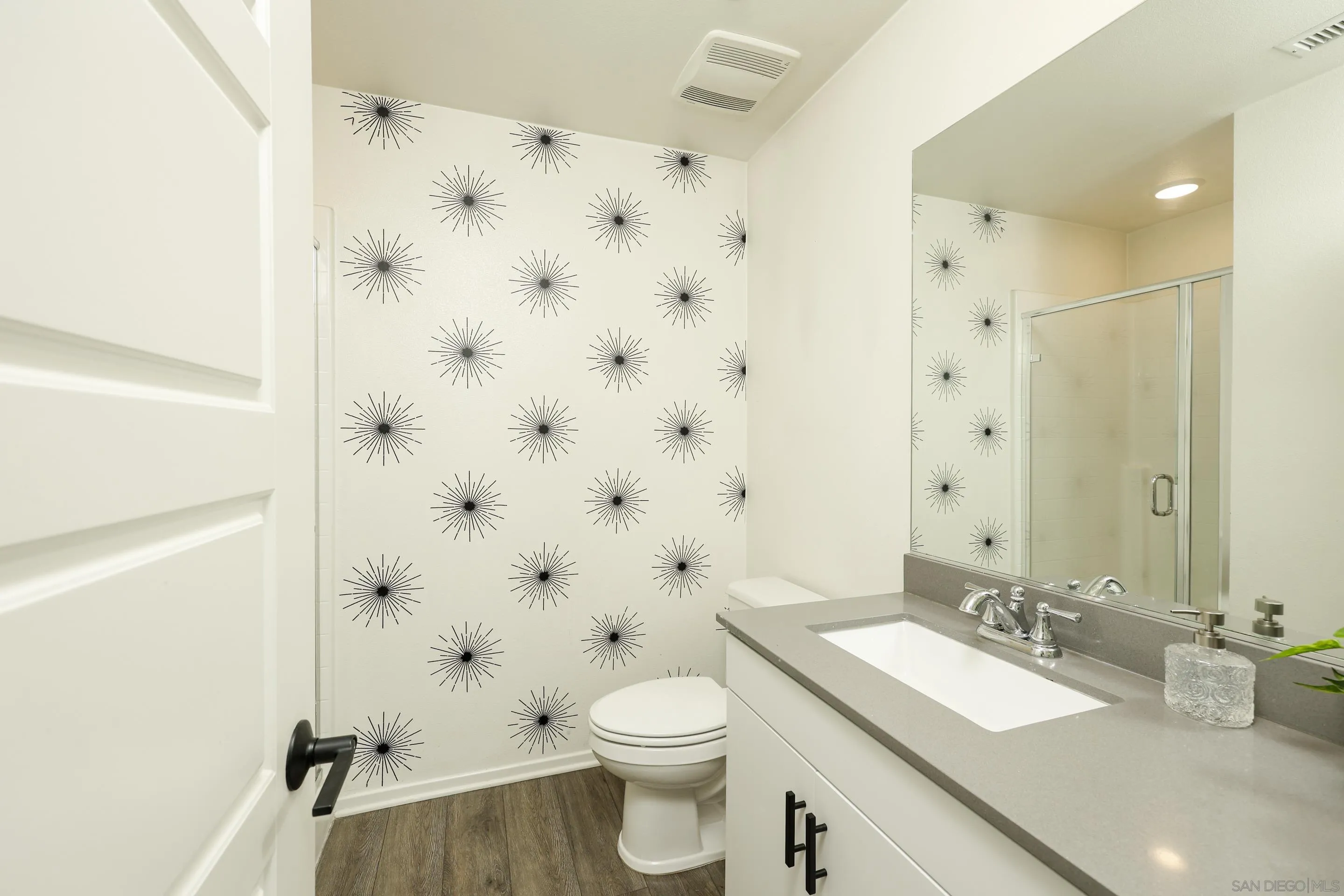 Photo #22: 260008162 Listing: Photo #22