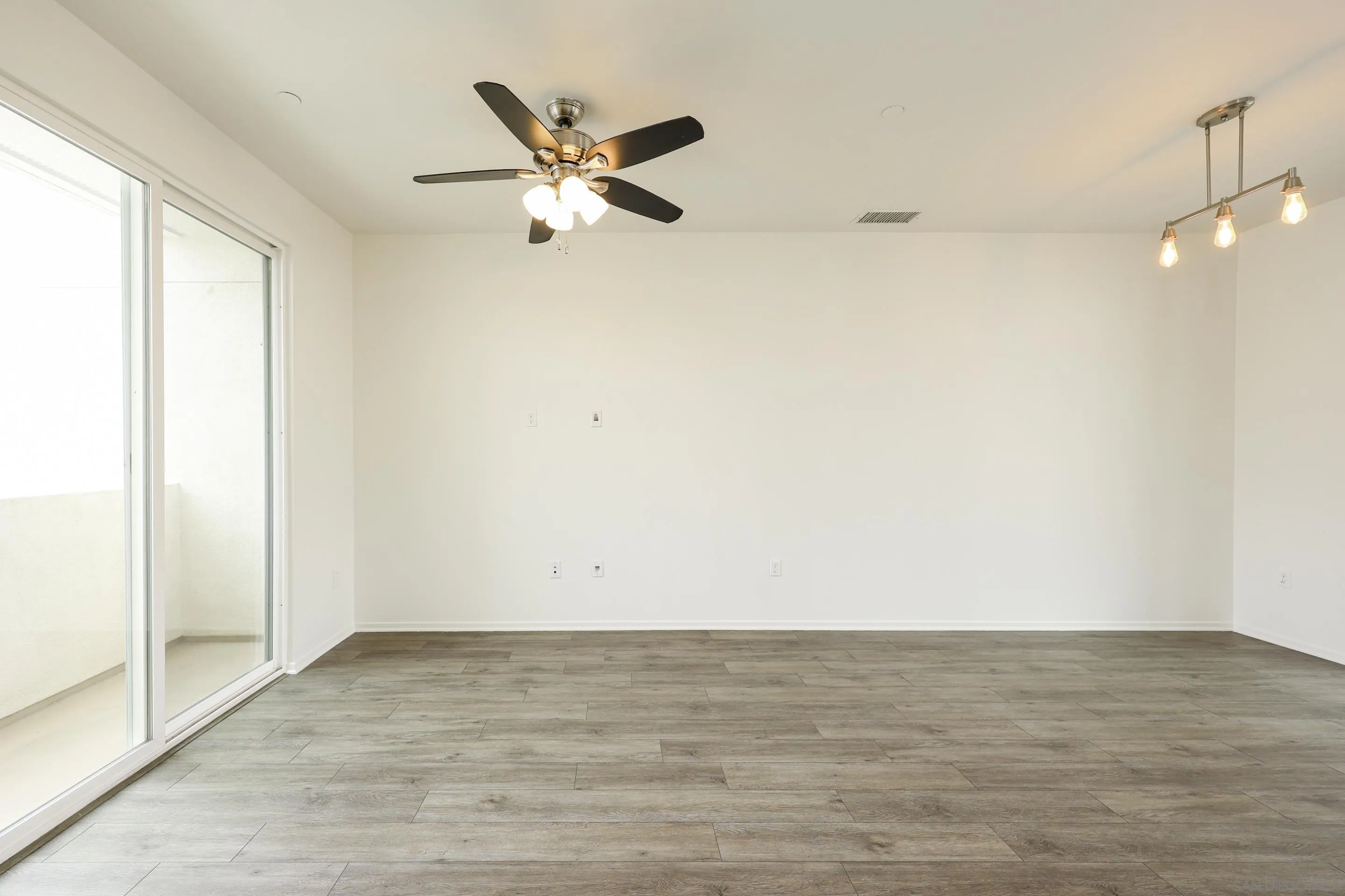 Photo #19: 260008162 Listing: Photo #19