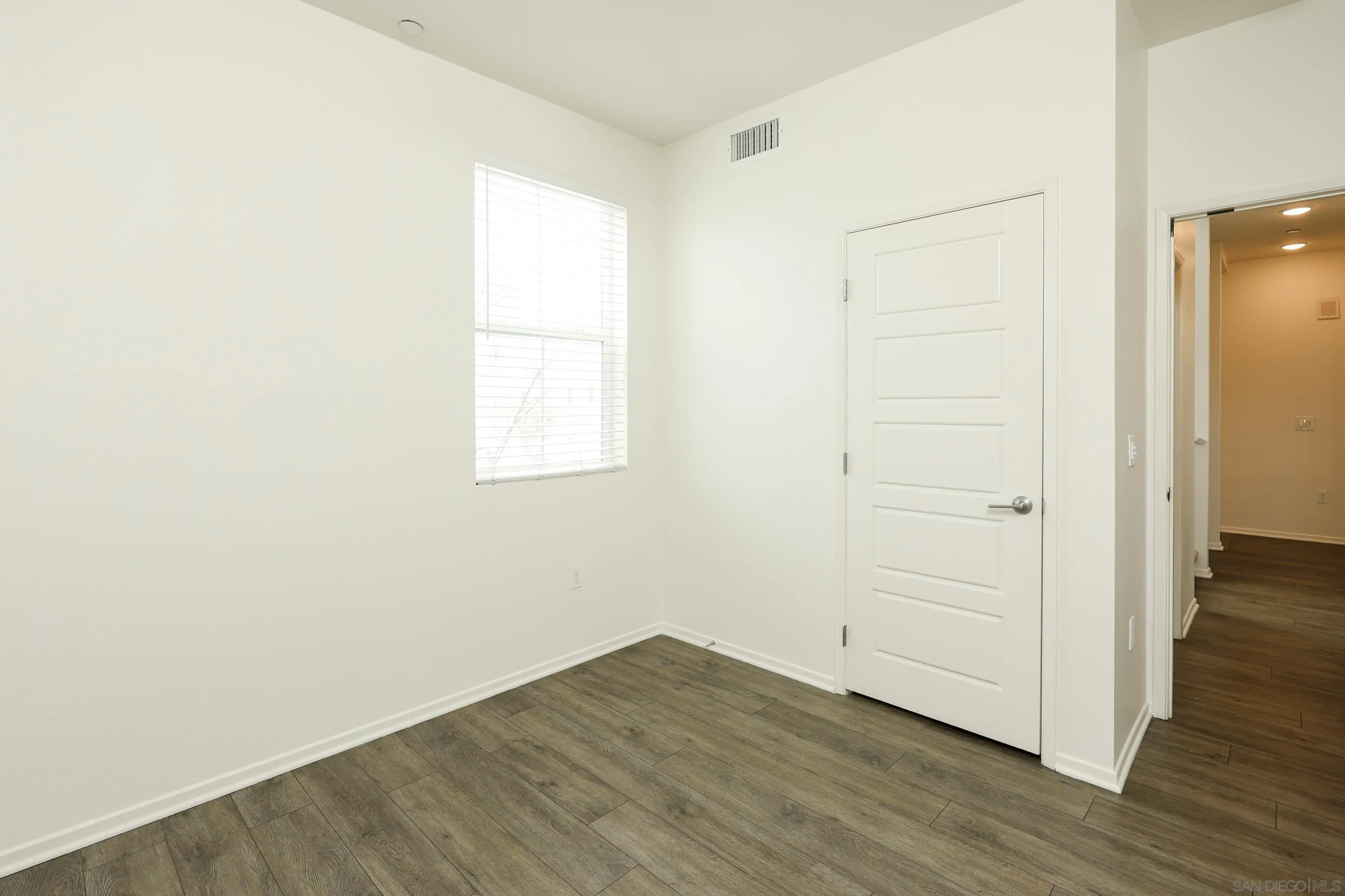 Photo #21: 260008162 Listing: Photo #21