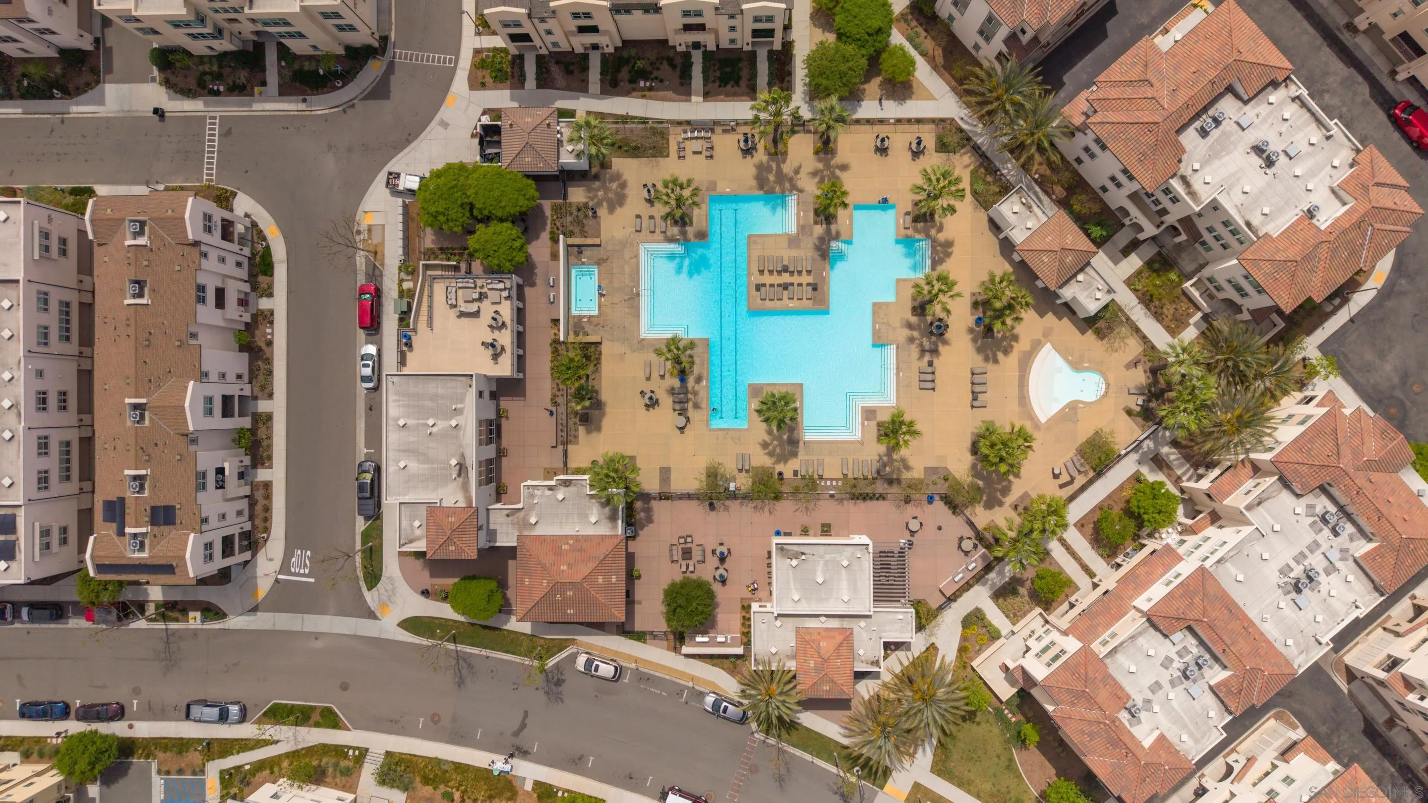 Photo #1: 260008162 Listing: Photo #1