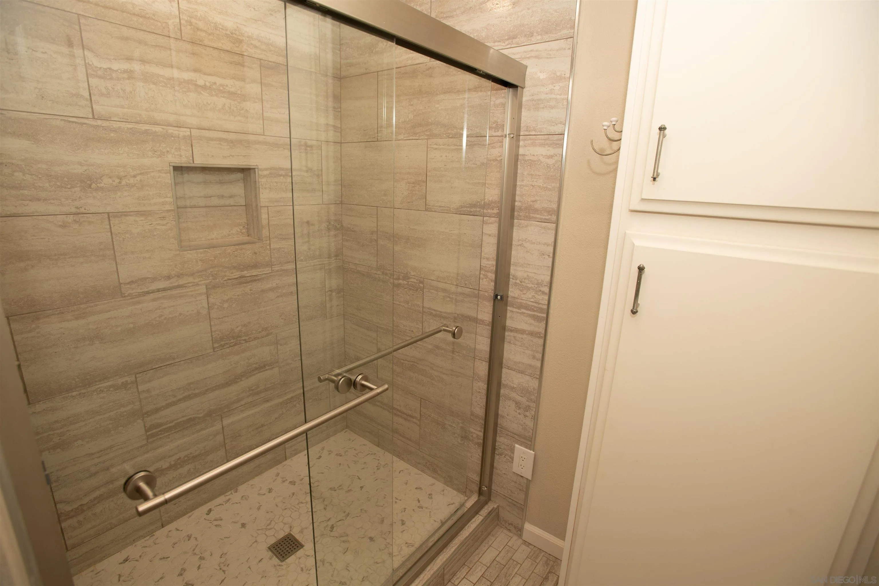 https://cdn.realtyfeed.com/cdn/127/260008164/62e36fe4711856b9564ebb5a4b26b01c.webp