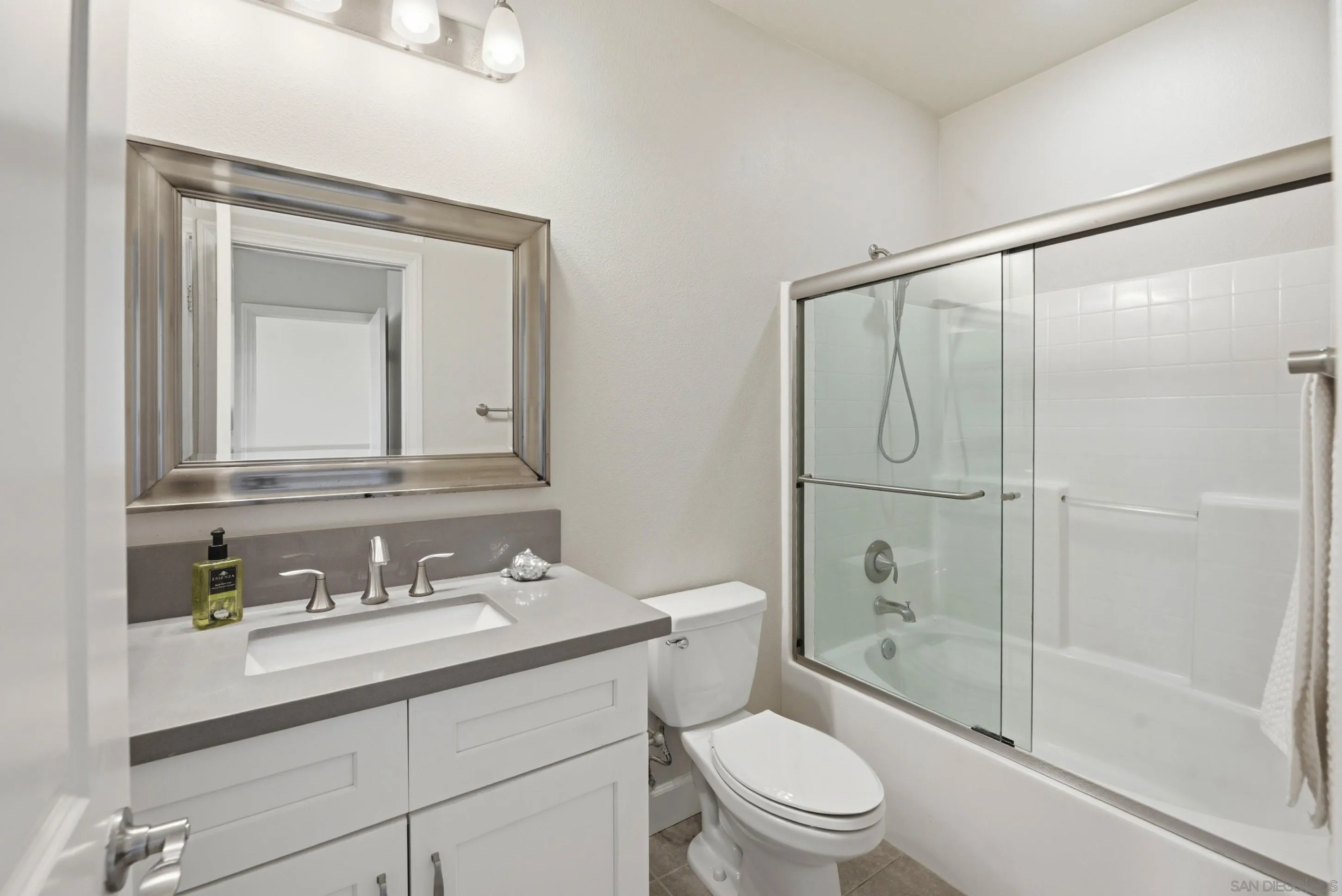 https://cdn.realtyfeed.com/cdn/127/260008169/24e41c7d11fd76aeb55c867f1a428122.webp
