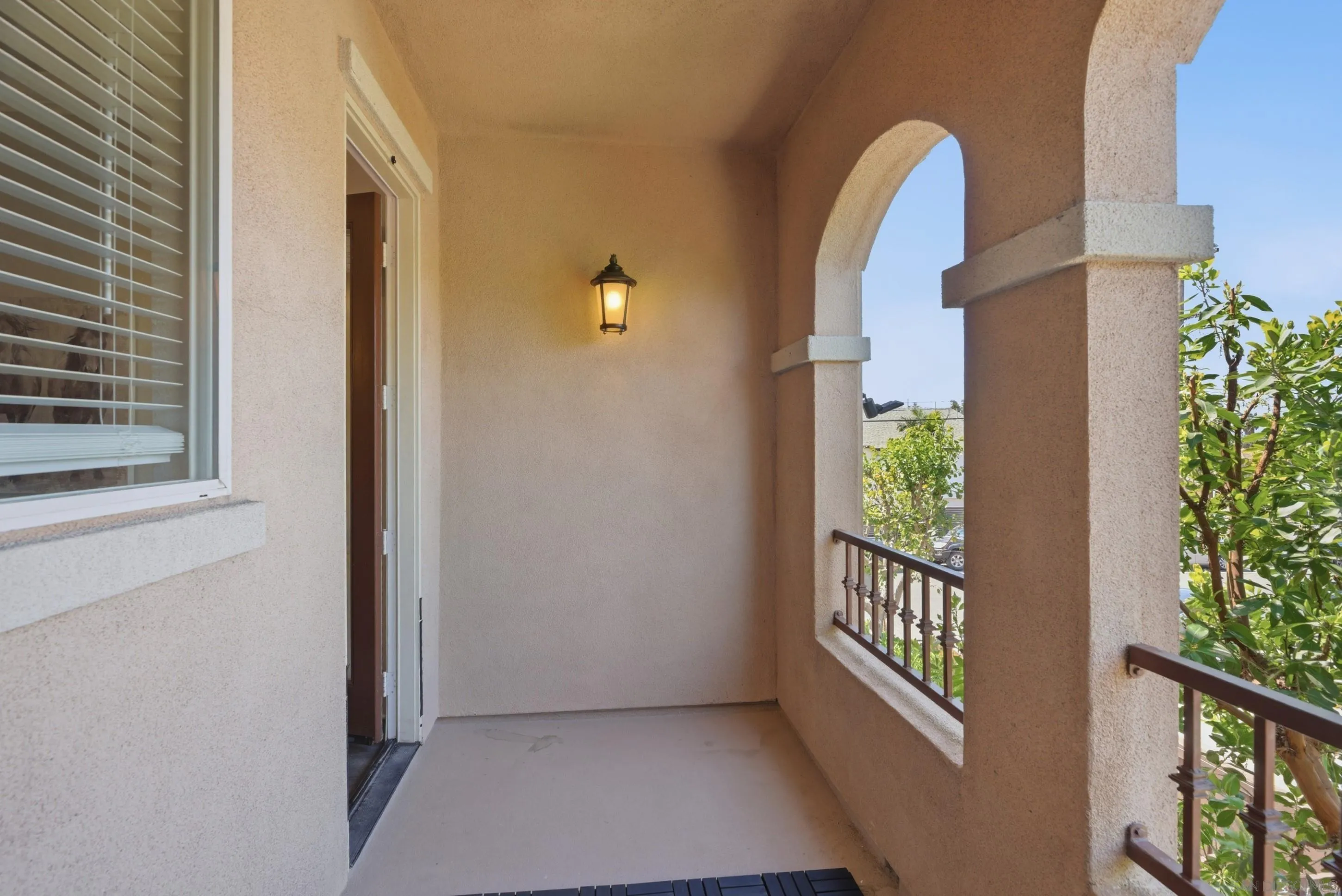 https://cdn.realtyfeed.com/cdn/127/260008169/4b462cf8b4b8e1e5c6266a529ecac0f4.webp